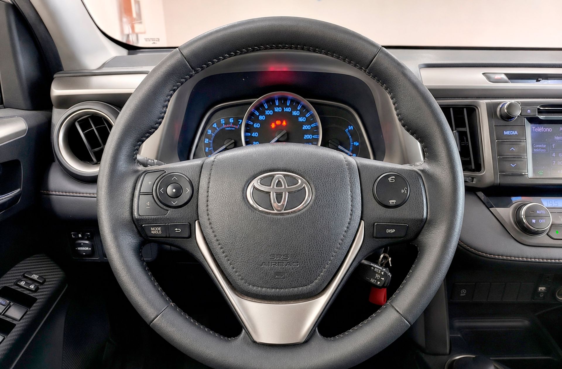 Toyota RAV4 120D Advance 4x2 - foto 21