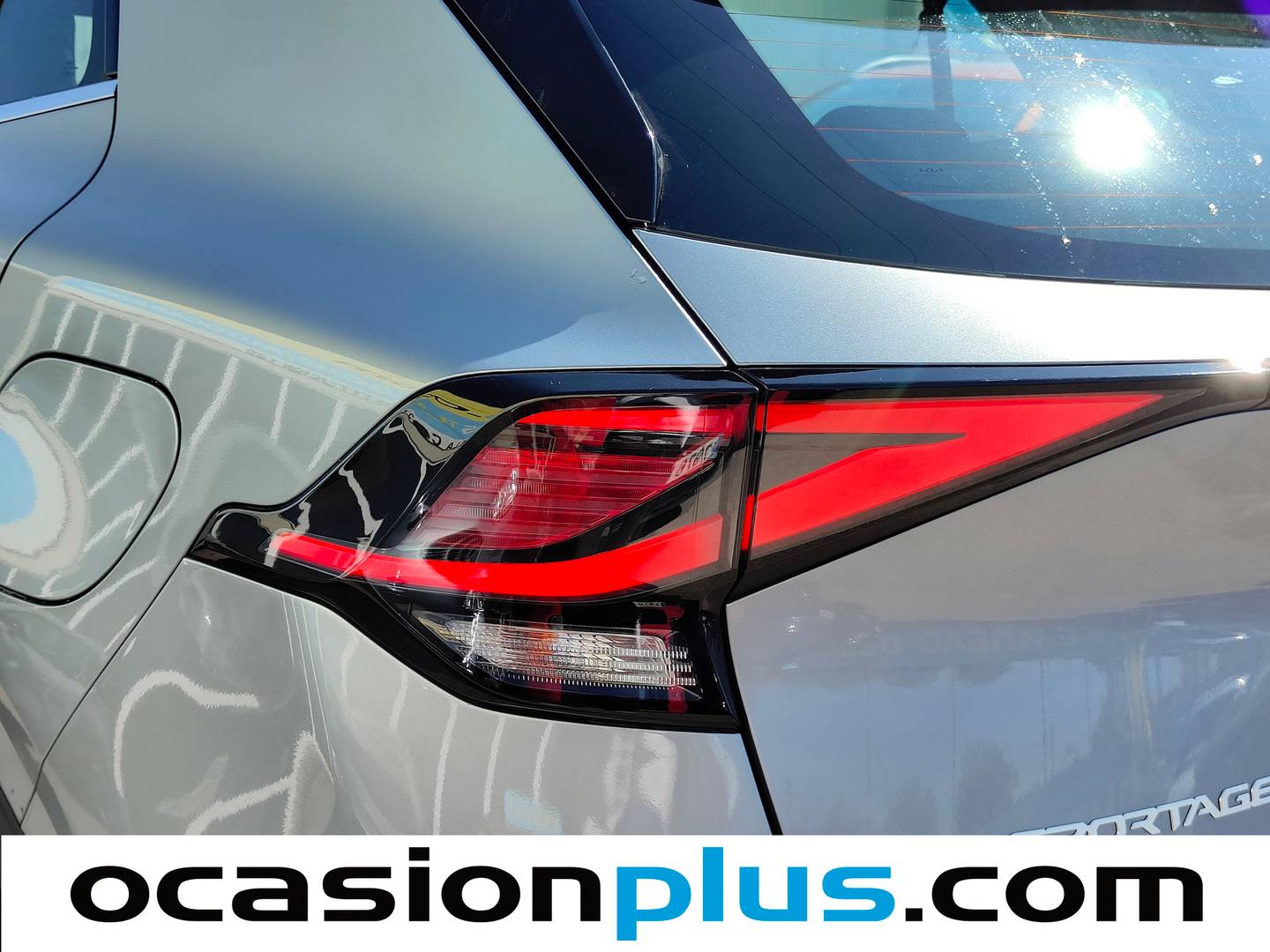 Accesorios del KIA Sportage Kia Sportage 1.6 T-GDi PHEV Drive 4x4 (265 CV)