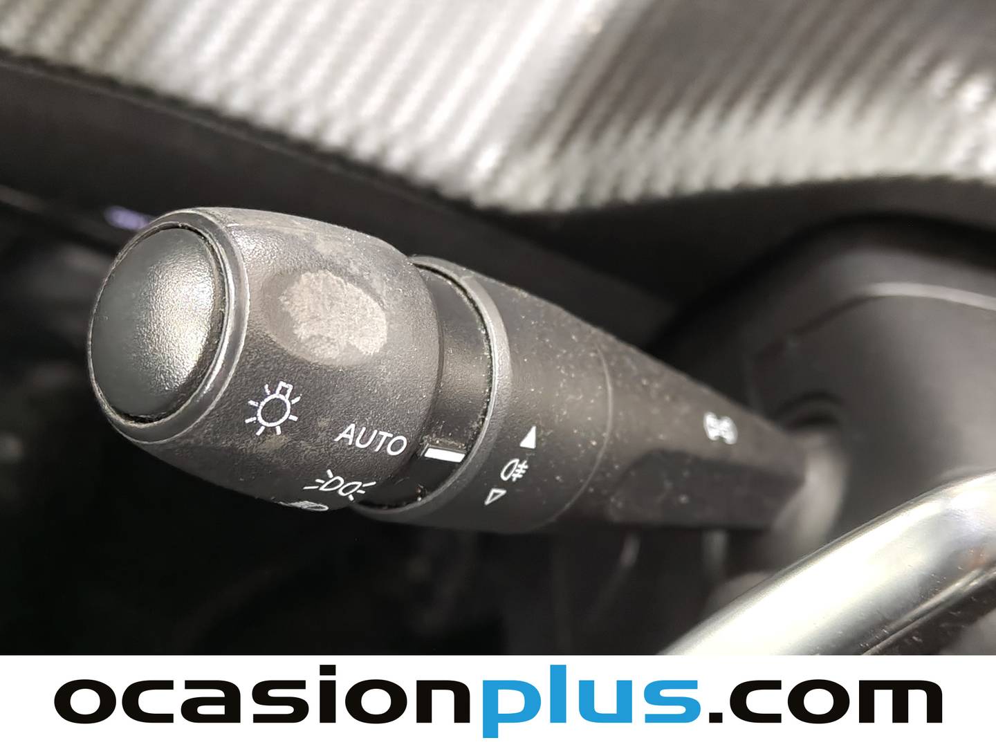 Acabados Peugeot 2008 Peugeot 2008 BlueHDi 130 S&S Allure EAT8 (130 CV)