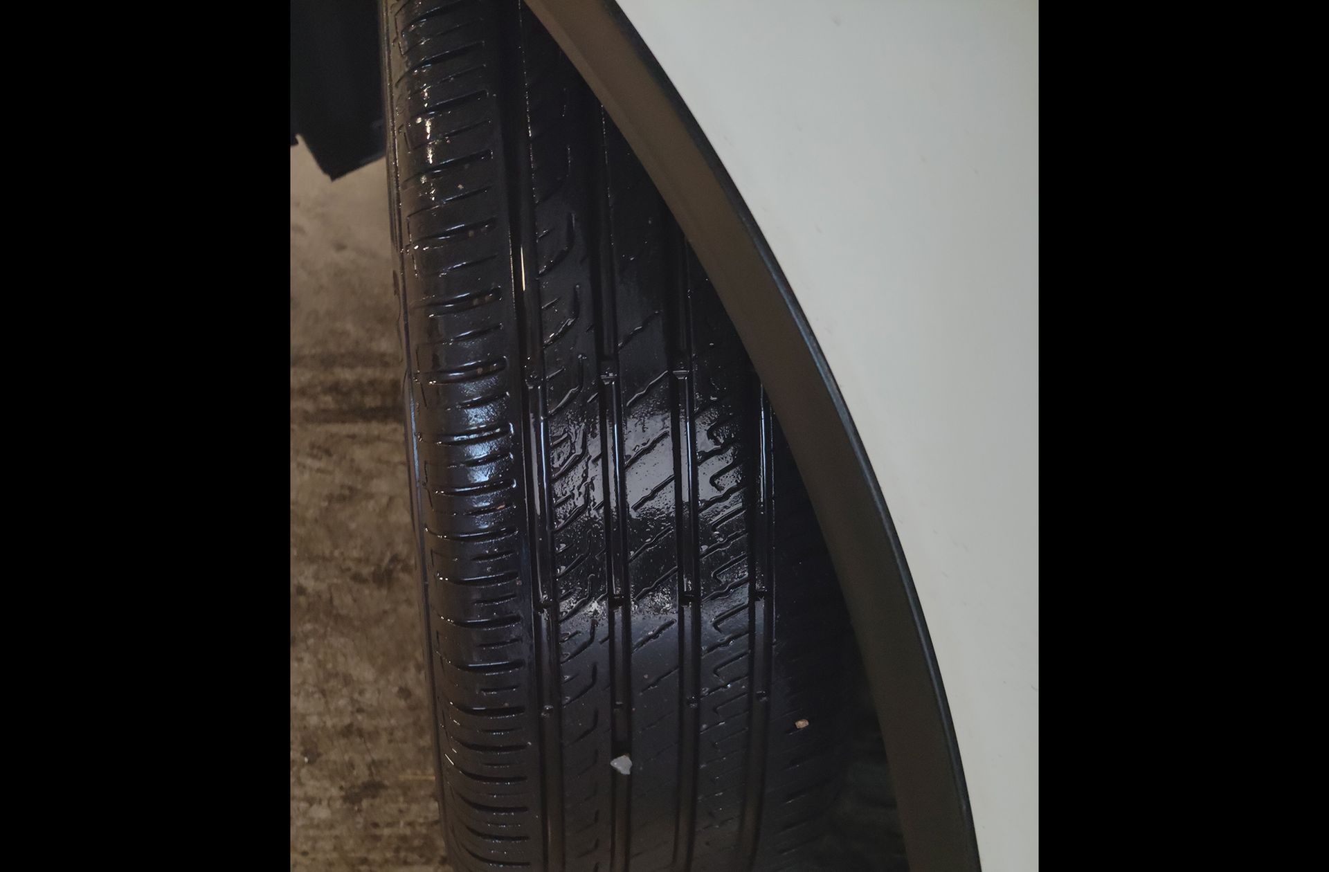 Suzuki Vitara 1.0 T GLE - foto 34