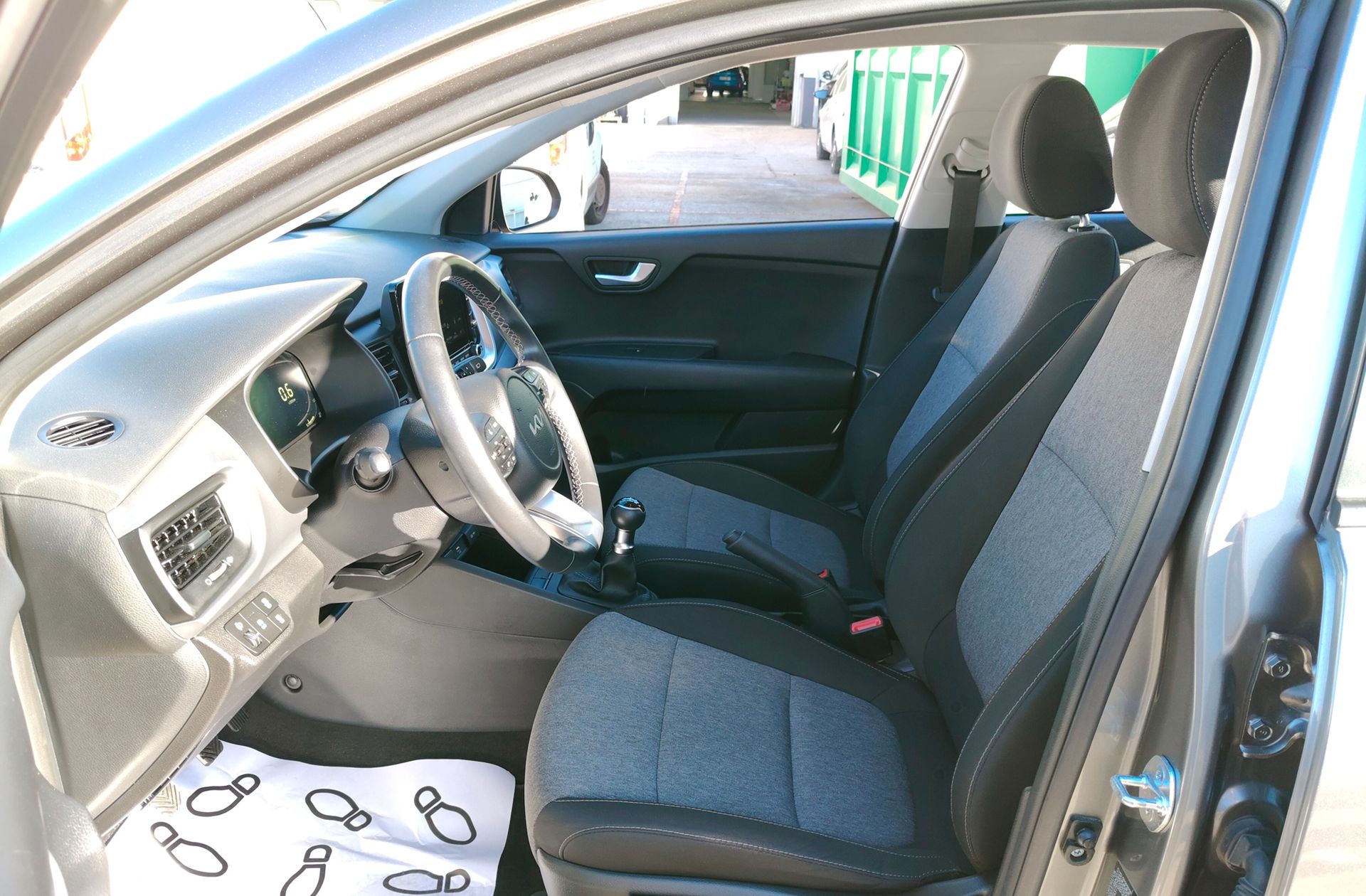 Kia Stonic 1.2 DPi Concept - foto 10