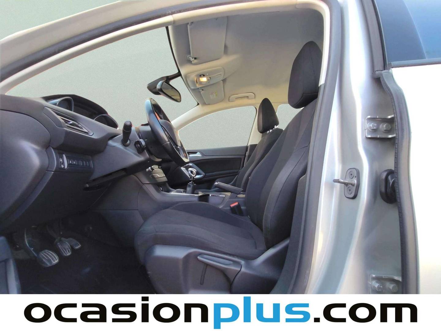 Foto asientos delanteros Peugeot 308 Peugeot 308 SW 1.6 BlueHDI Active (120 CV)