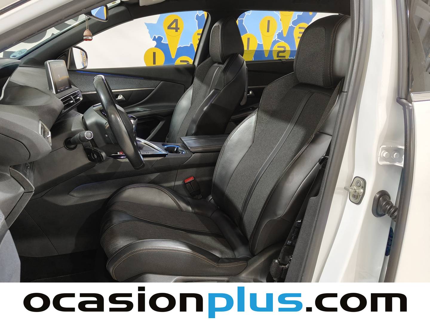 Foto asientos traseros Peugeot 5008 Peugeot 5008 BlueHDI 130 S&S GT Line (130 CV) 7 Plazas