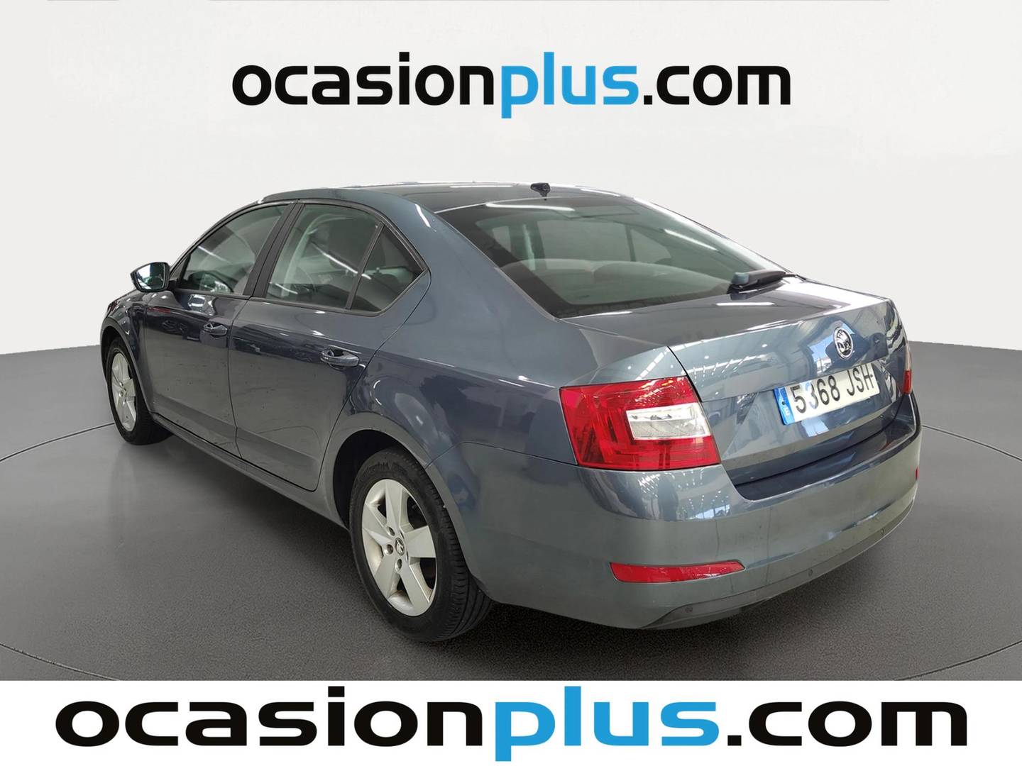 Foto trasera Skoda Octavia Skoda Octavia 1.6 TDI CR Ambition (110 CV) izquierda