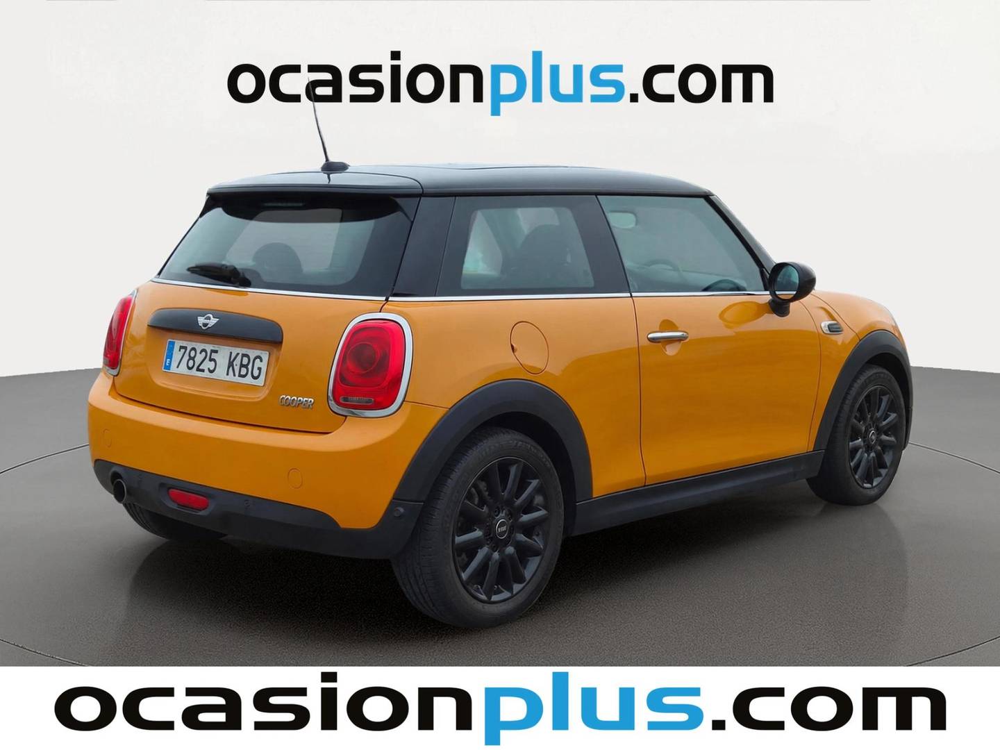 Foto trasera Mini MINI Mini MINI Cooper (136 CV) izquierda
