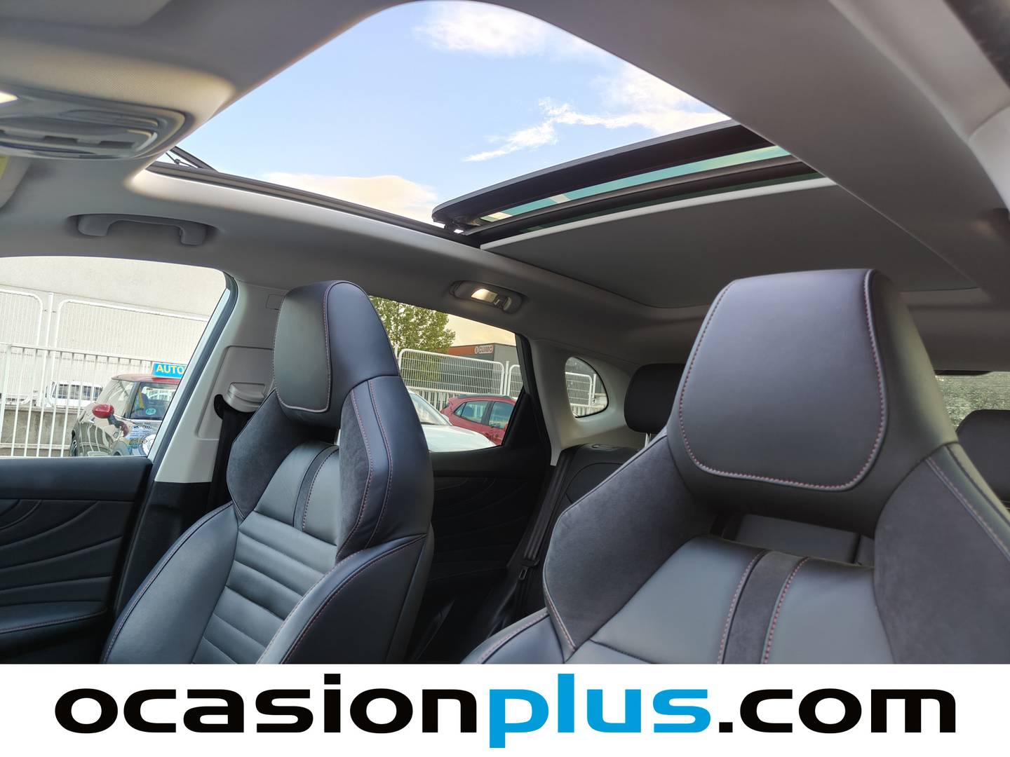 Foto MG HS MG eHS 1.5 T-GDI PHEV Luxury 190 (258 CV)