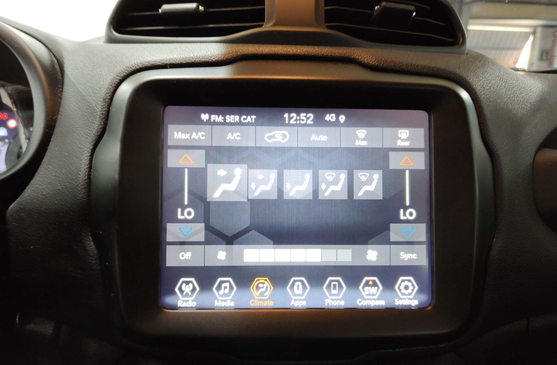 Jeep Renegade 1.3 PHEV 4xe Limited - foto 29