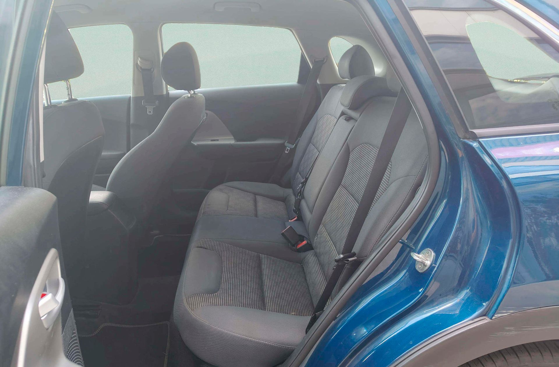 Kia Niro 1.6 GDi HEV Drive - foto 12