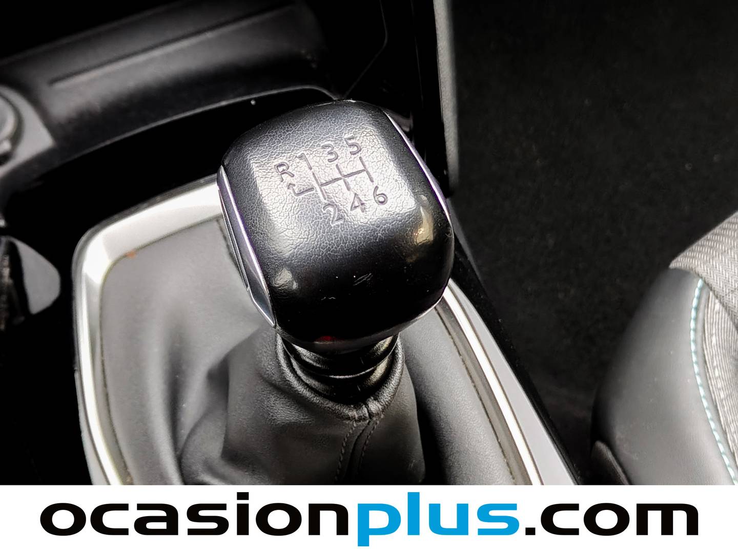 Foto Peugeot 2008 Peugeot 2008 PureTech 100 S&S Allure Pack  (100 CV)