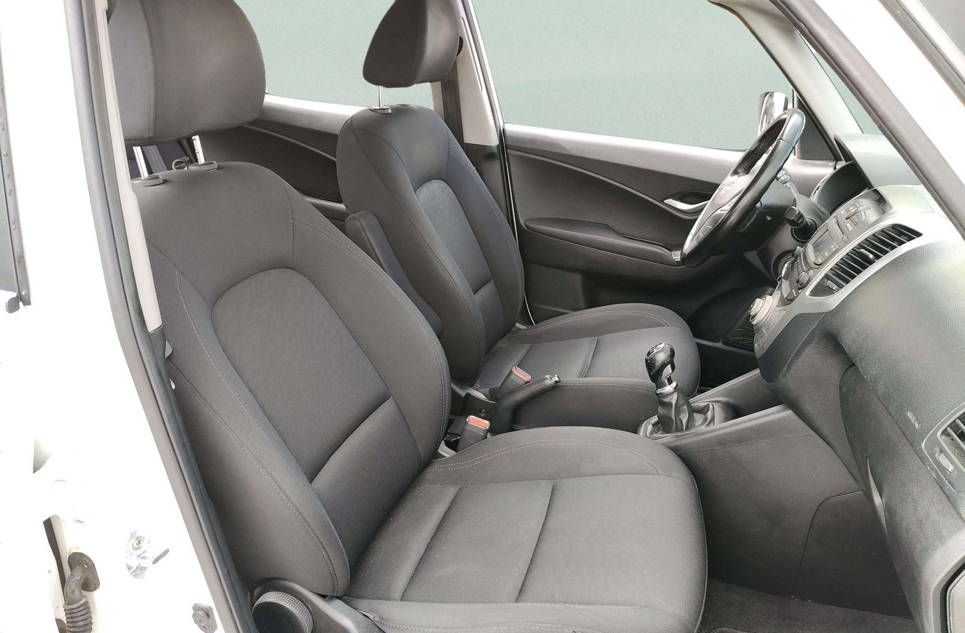 Hyundai ix20 1.4 MPI BlueDrive Tecno - foto 14