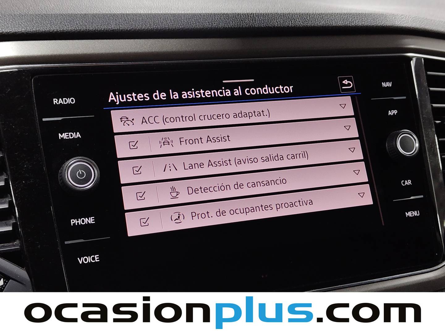 Equipamiento del Volkswagen T-Roc Volkswagen T-Roc Advance 1.0 TSI (110 CV)