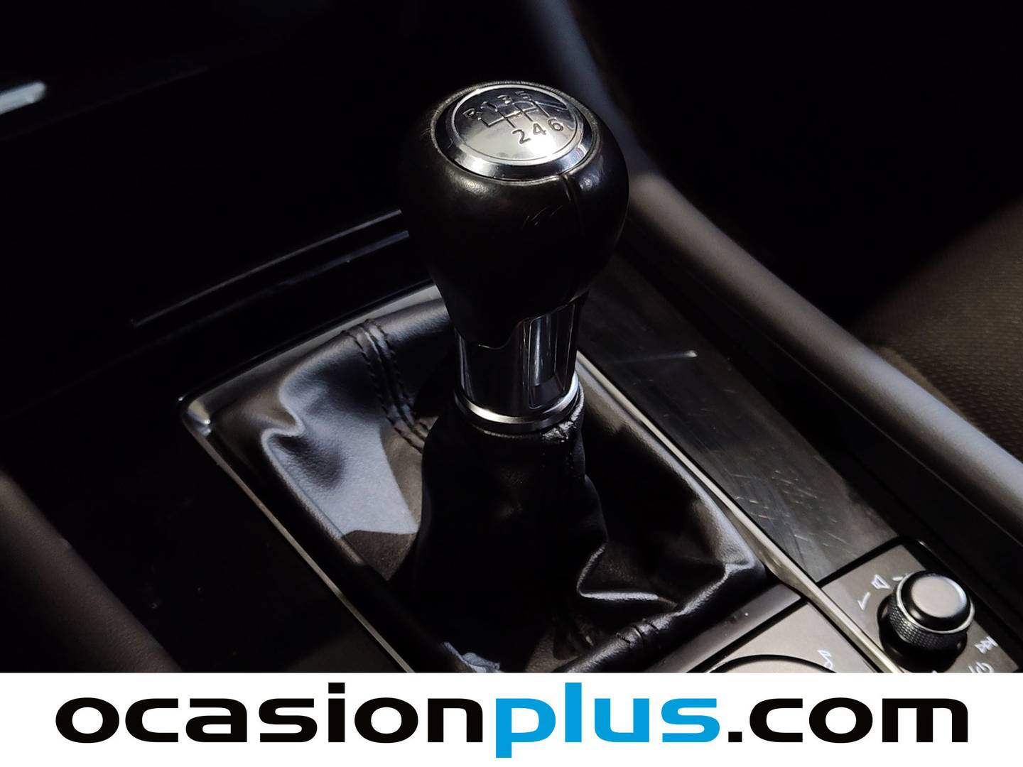 Foto Mazda Mazda3 Mazda Mazda 3 2.0 e-Skyactiv-G Evolution  (122 CV)