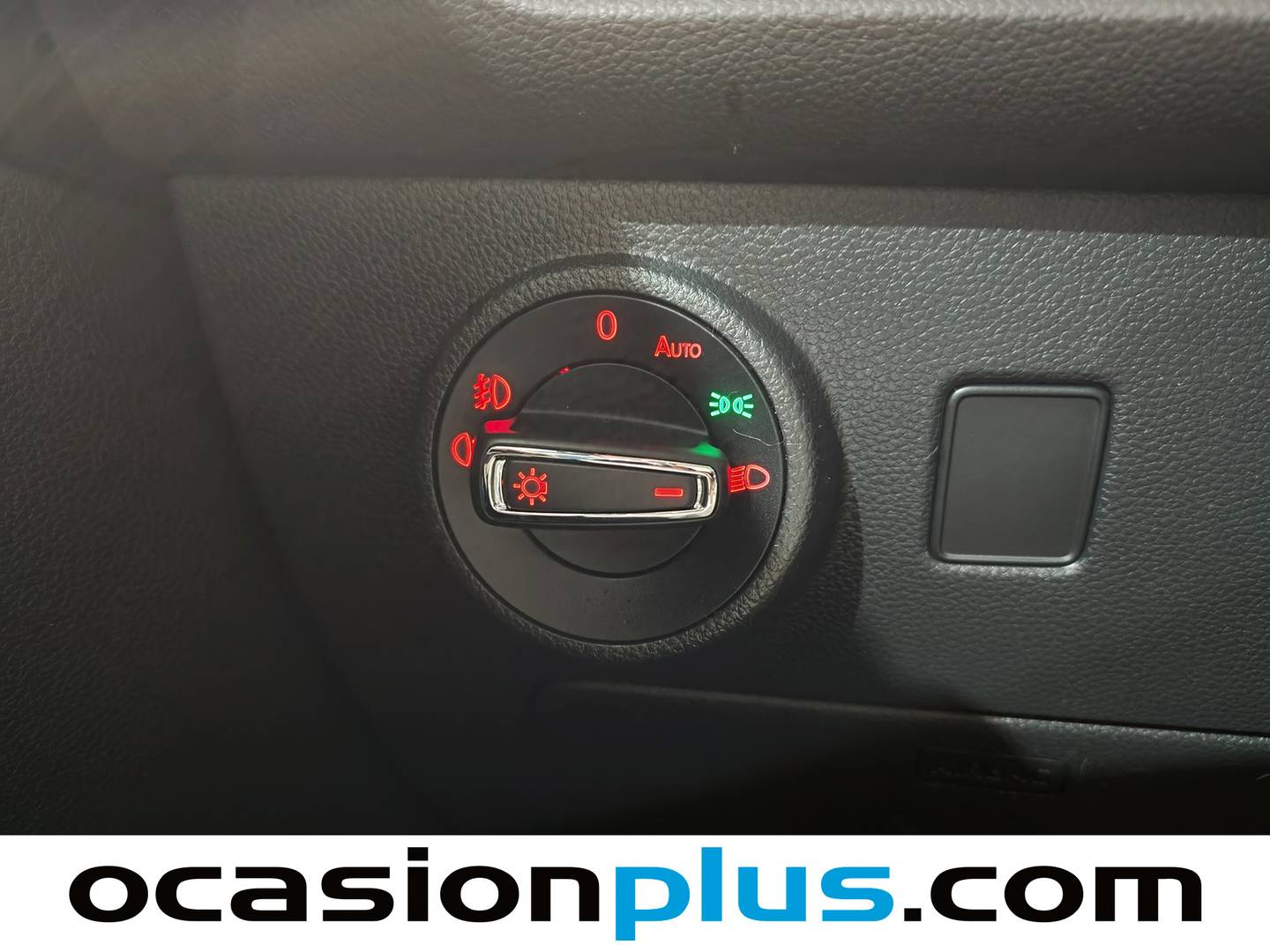 Foto Seat Ateca SEAT Ateca 1.4 EcoTSI S&S Xcellence Plus DSG (150 CV)