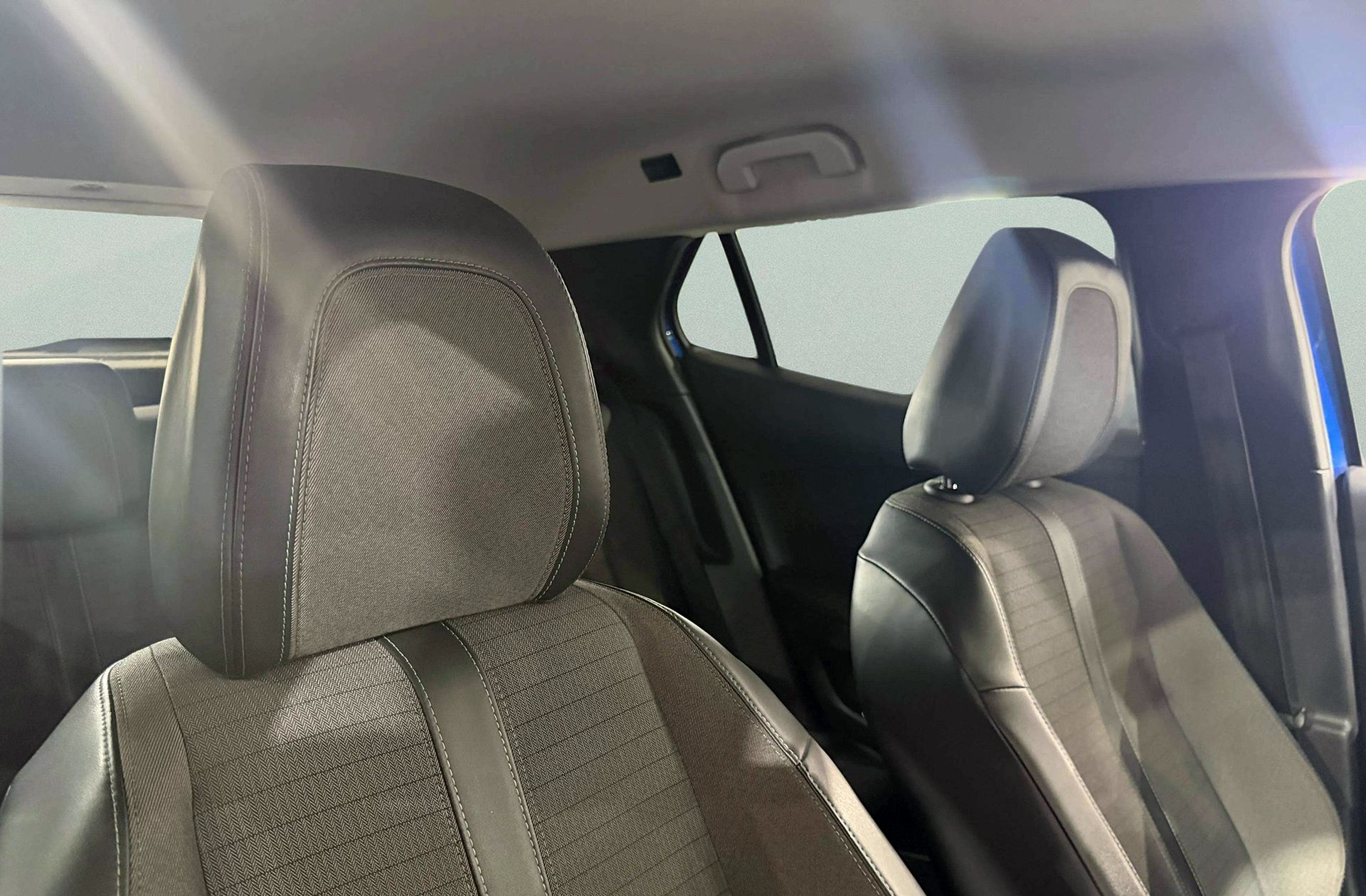Peugeot 2008 PureTech 100 Allure Pack - foto 7