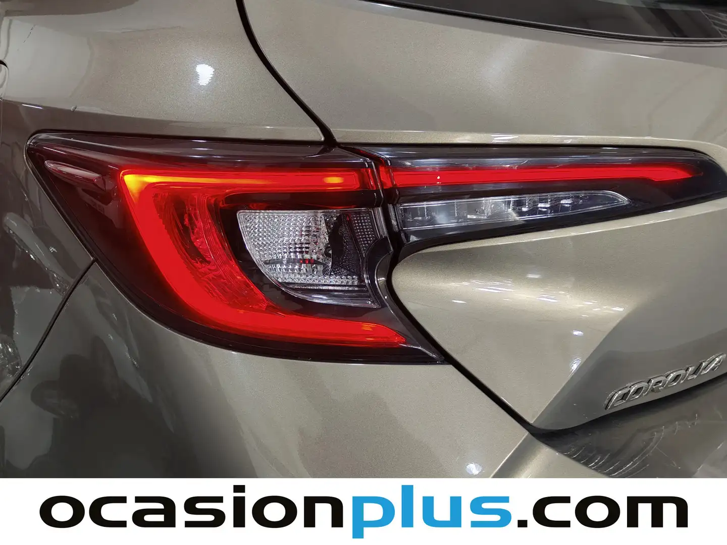 Foto Toyota Corolla Toyota Corolla 140H Active Plus (140 CV)