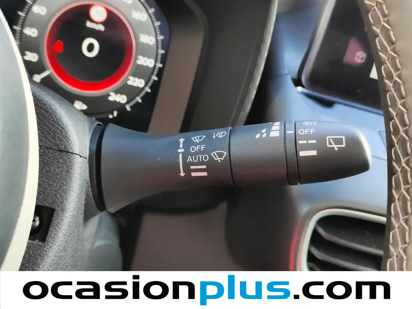 Foto Nissan JUKE Nissan Juke DIG-T N-Connecta 4x2 (114 CV)