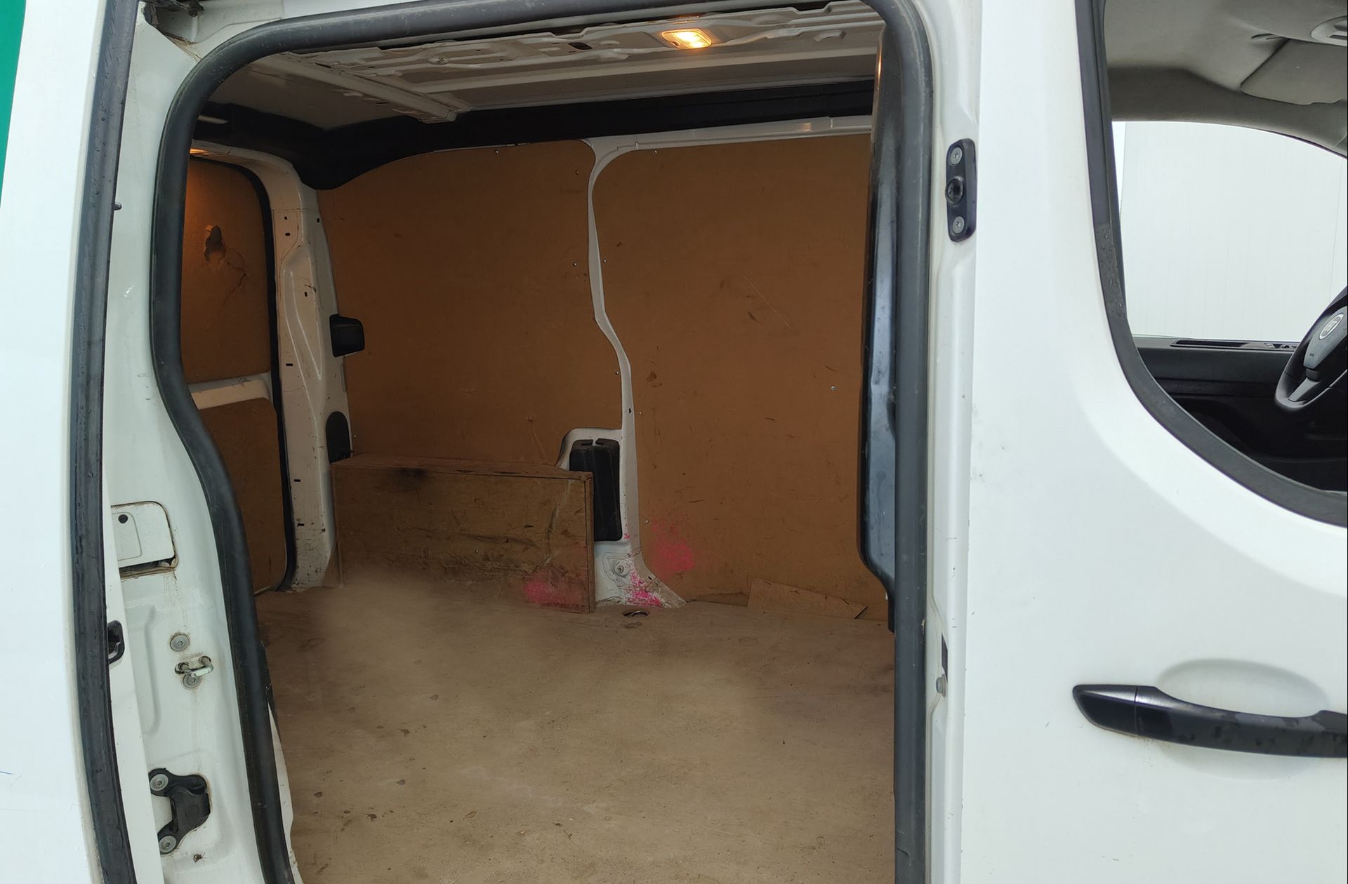 Fiat Scudo 1.5 BlueHDi L1 Business - foto 13
