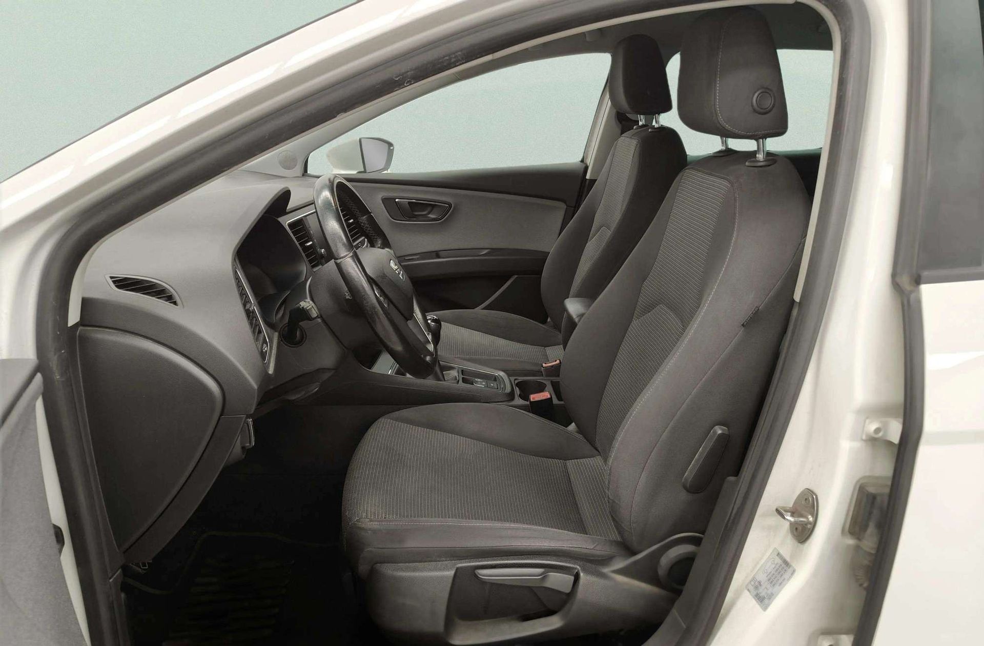 SEAT León ST 1.6 TDI Style - foto 8