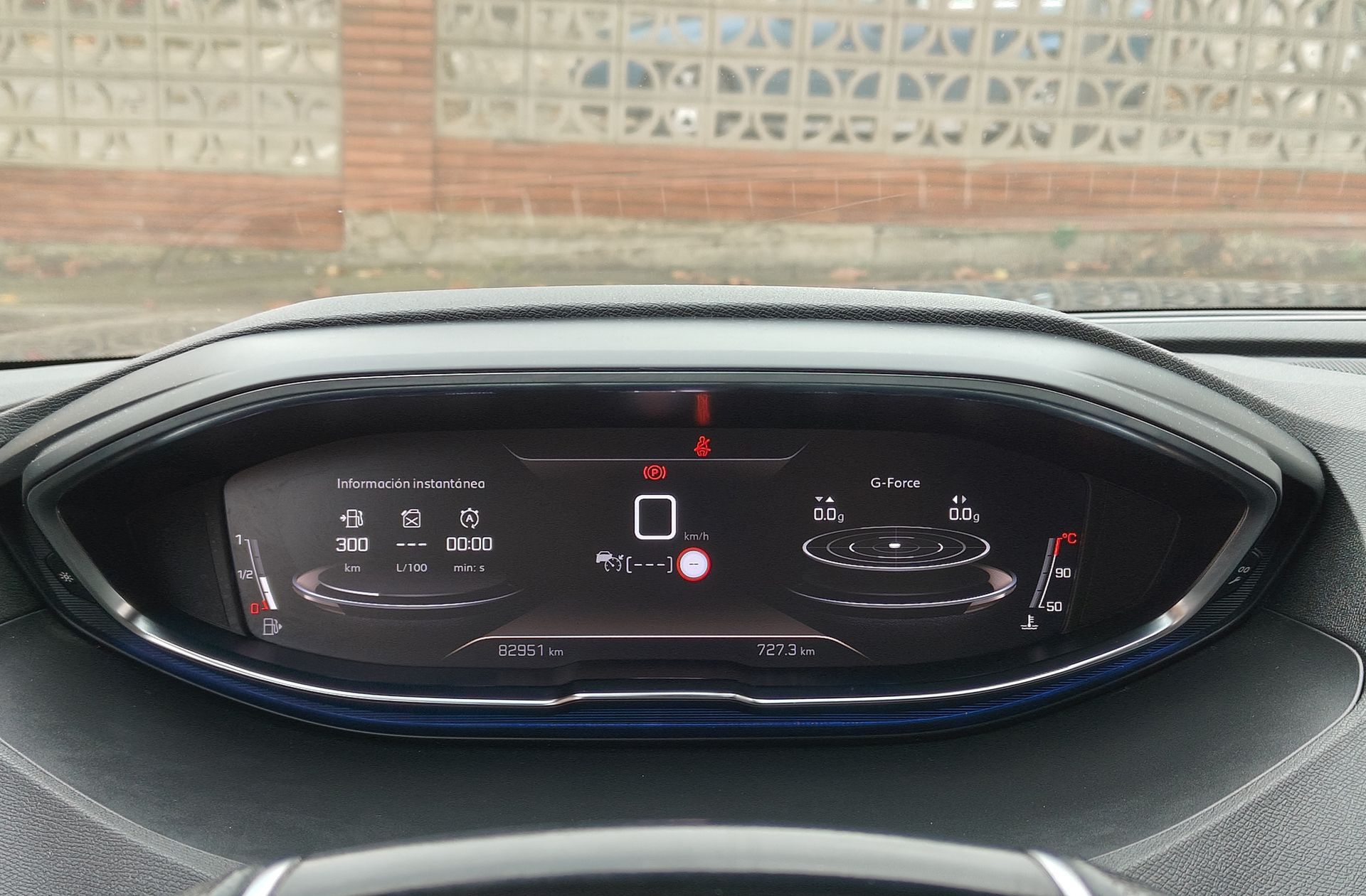Peugeot 3008 PureTech 130 GT - foto 24