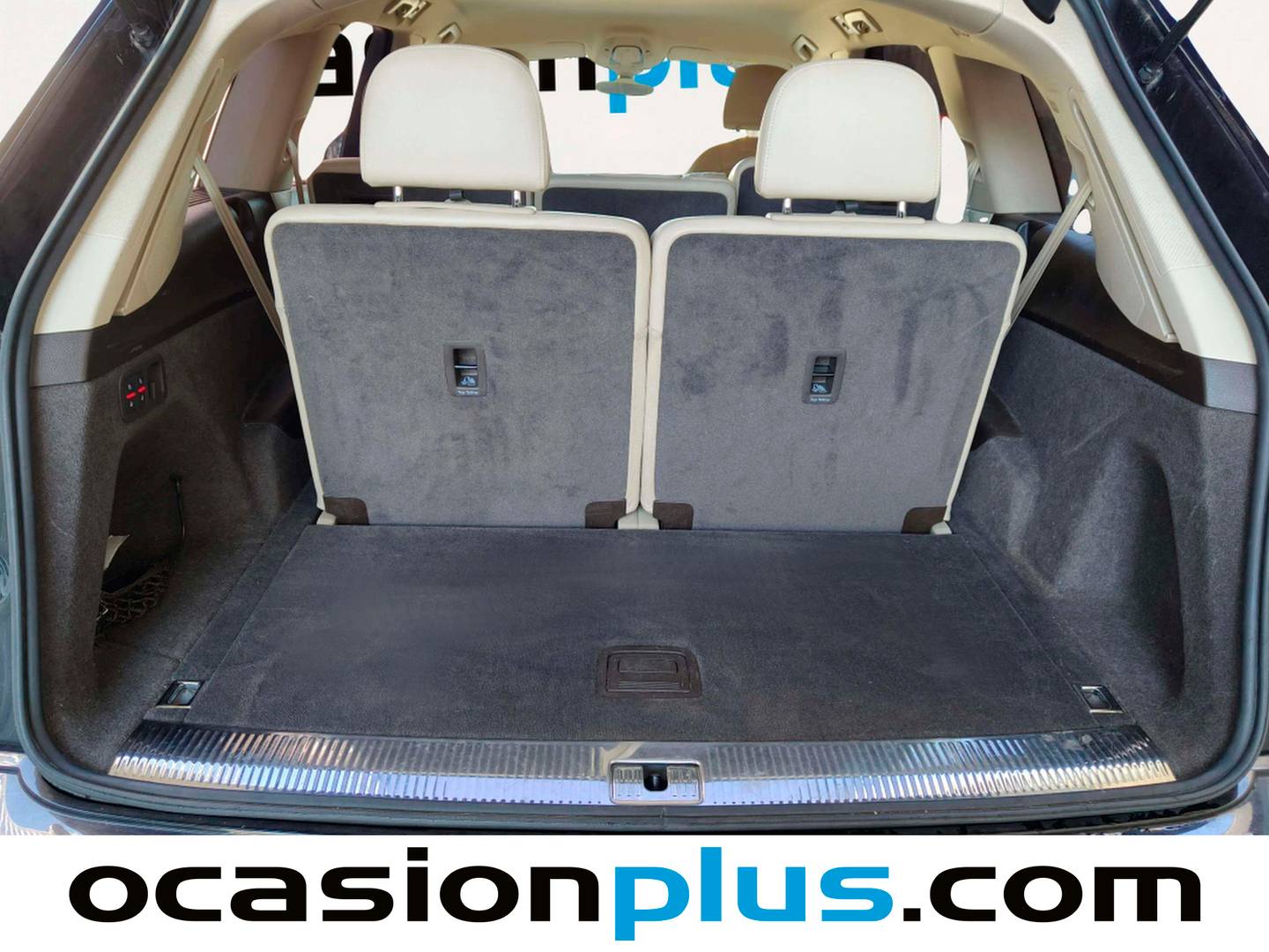Fotos maletero Audi Q7 Audi Q7 design 3.0 TDI ultra quattro (218 CV) tiptronic PACK S-LINE -7 PLAZAS