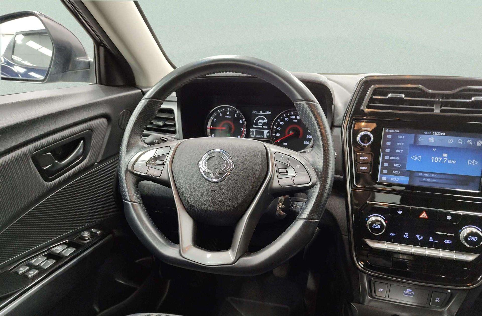 SsangYong Tivoli G12T Urban Plus - foto 22