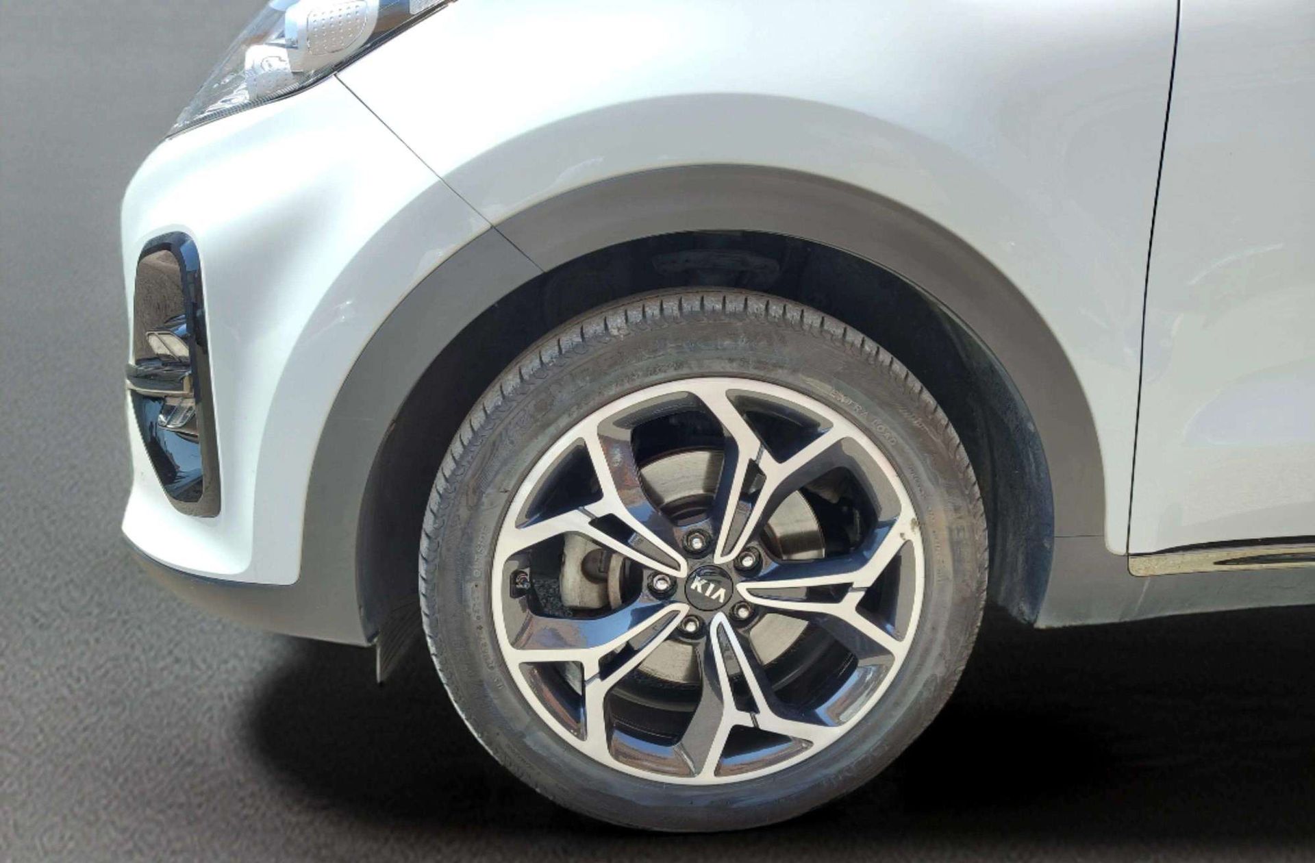 Kia Sportage 1.6 MHEV GT Line Essential 4x2 DCT - foto 42