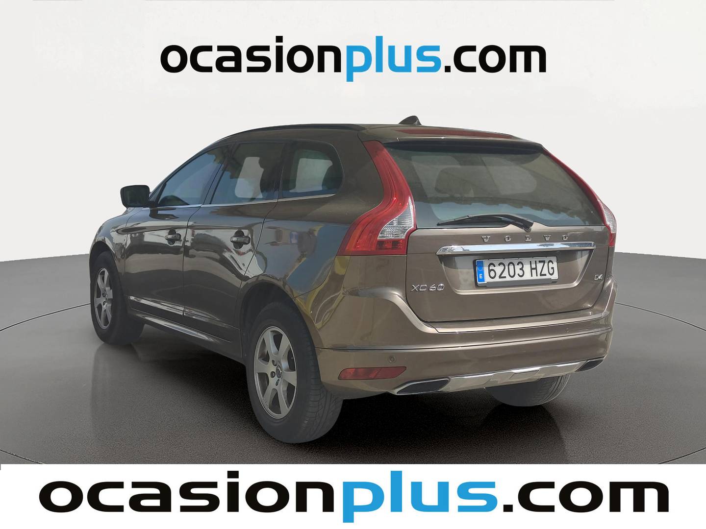 Foto trasera Volvo XC60 Volvo XC60 D4 Momentum Auto (181 CV) izquierda
