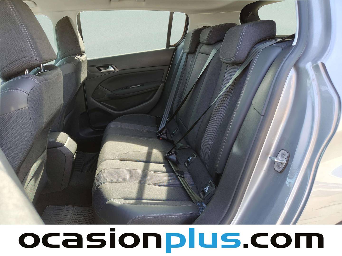 Foto asientos traseros Peugeot 308 Peugeot 308 BlueHDi 130 S&S Allure (130 CV)
