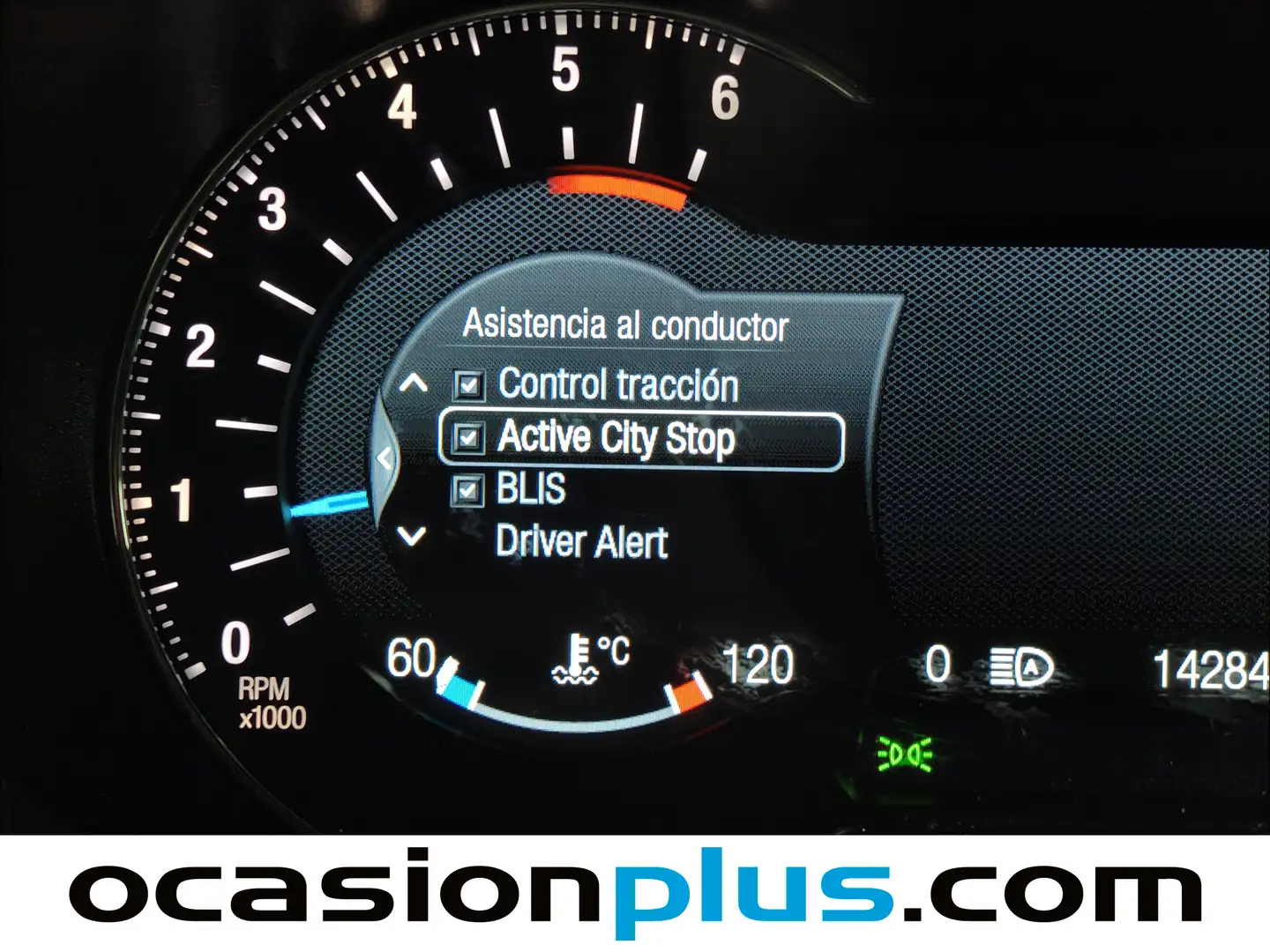 Foto Ford Mondeo Ford Mondeo SportBreak 2.0 TDCI Titanium (150 CV)