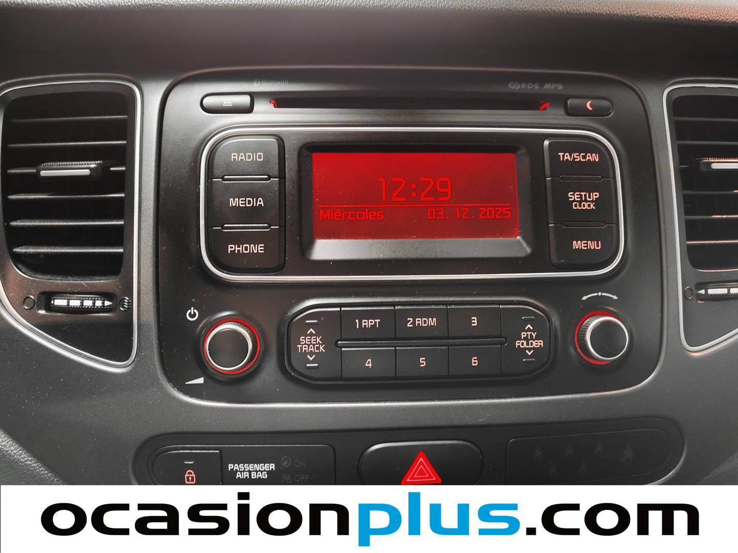 Foto KIA Carens Kia Carens 1.7 CRDi VGT Concept Eco-Dynam (115 CV) 7 Plazas