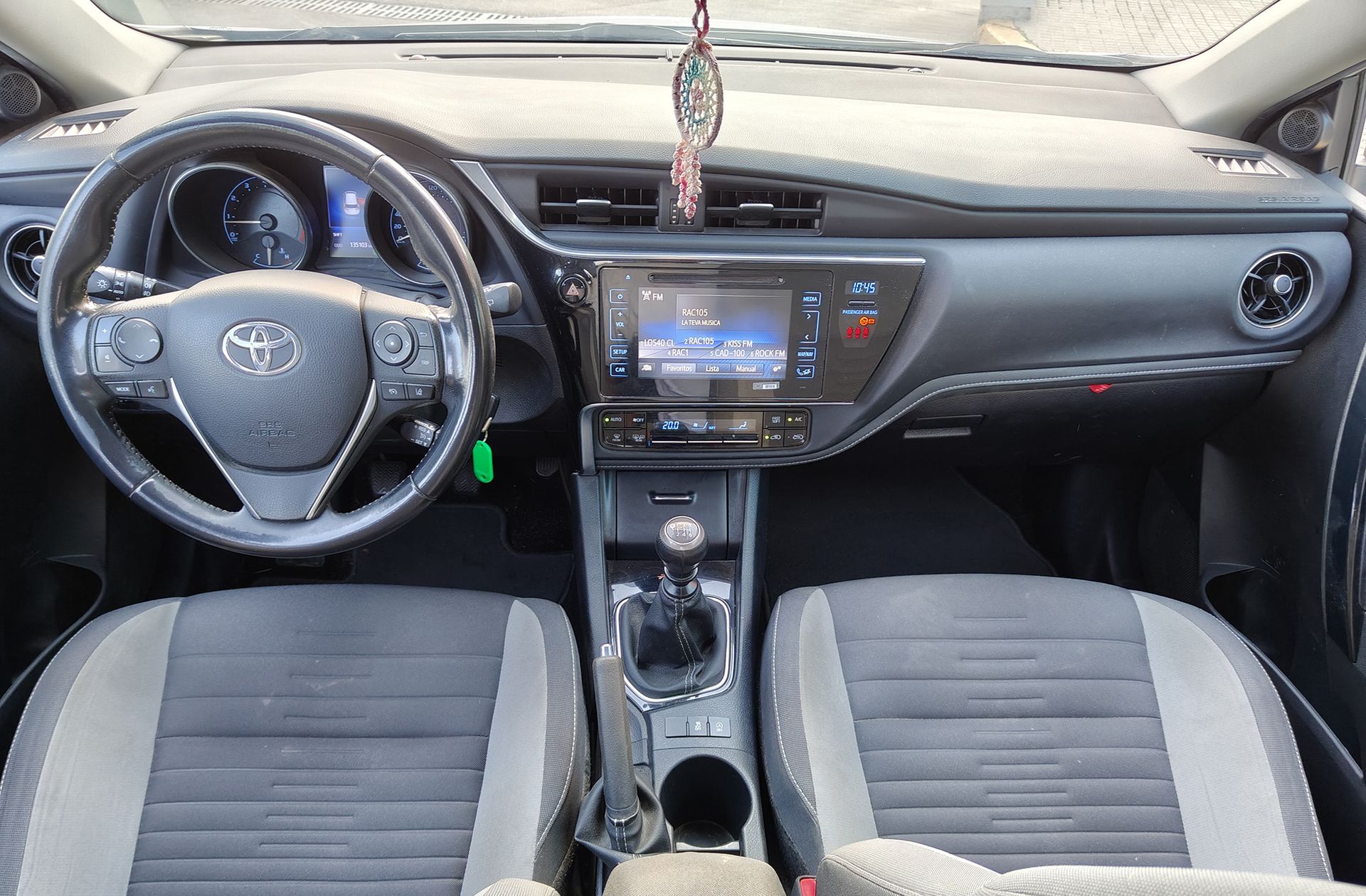 Toyota Auris 120T Active - foto 6