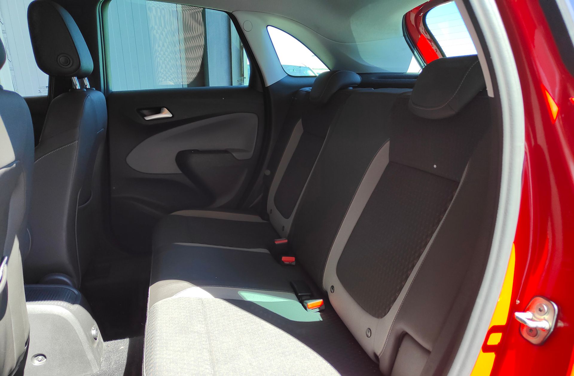 Opel Crossland 1.2 Turbo Excellence - foto 12