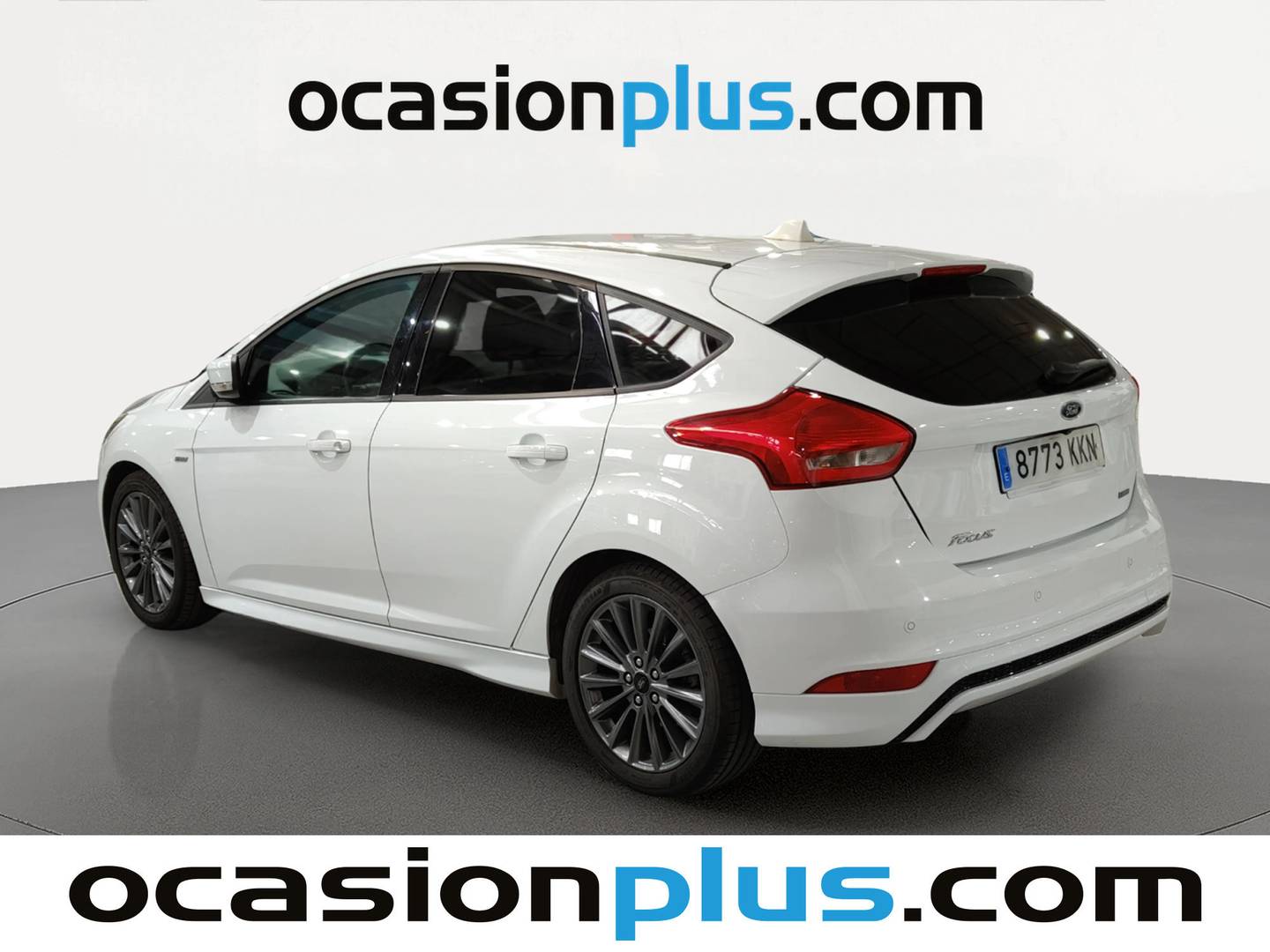Foto trasera Ford Focus Ford Focus 1.0 Ecoboost S&S ST-Line (125 CV) izquierda
