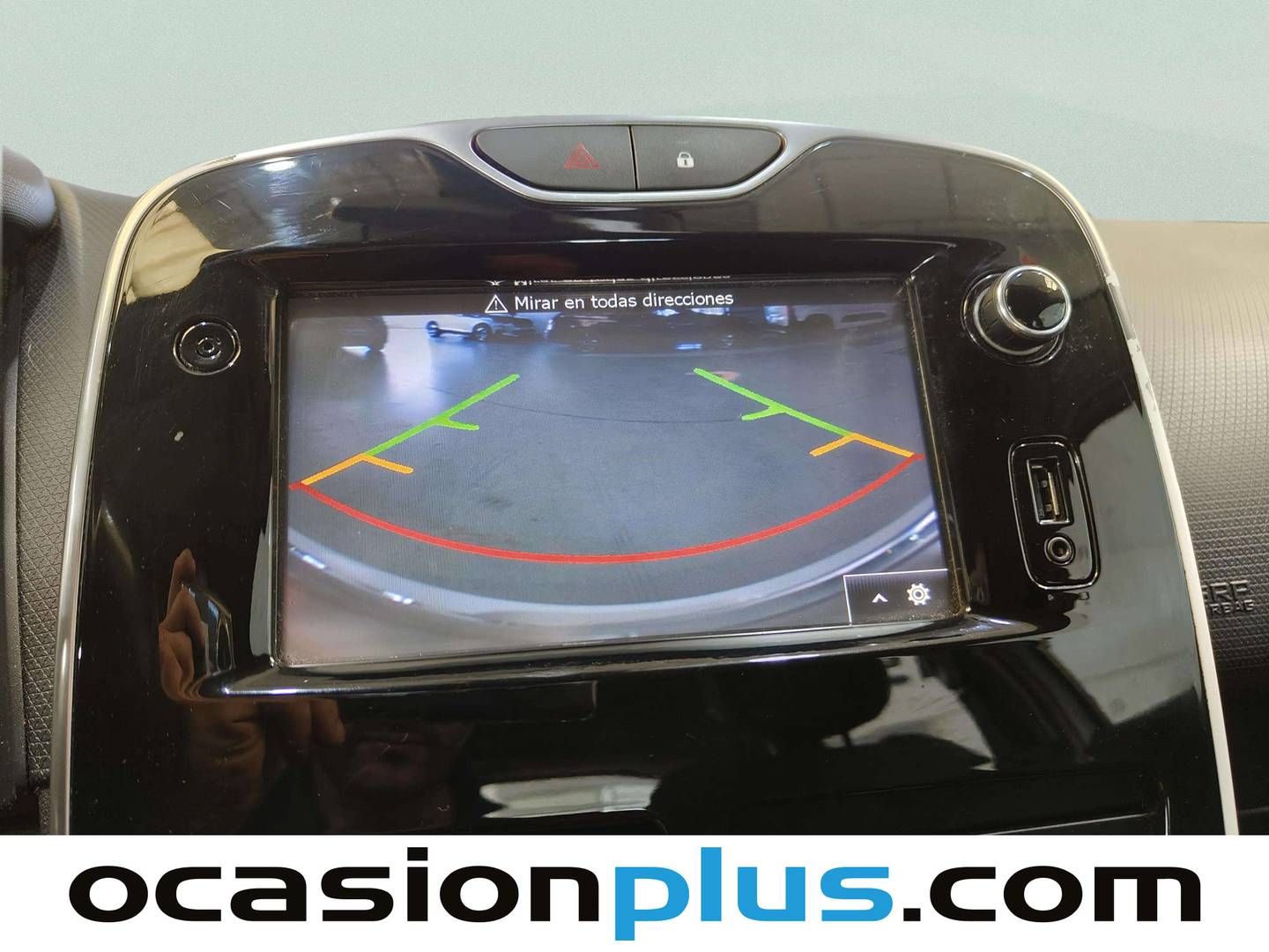 Equipamiento del Renault Clio Renault Clio Business Energy dCi (90 CV)
