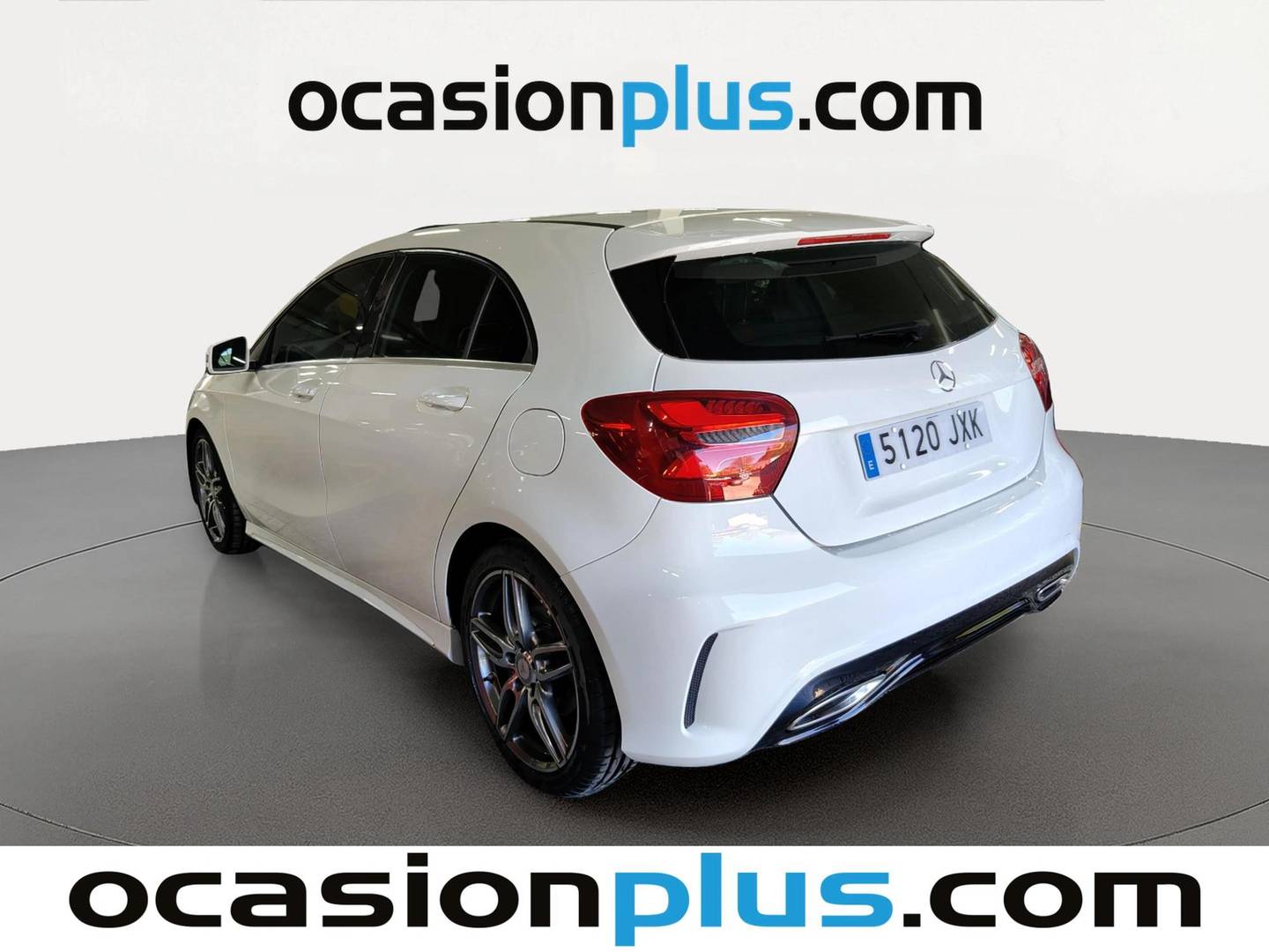 Foto trasera Mercedes Clase A Mercedes Clase A 200 d (136 CV) Pack AMG izquierda