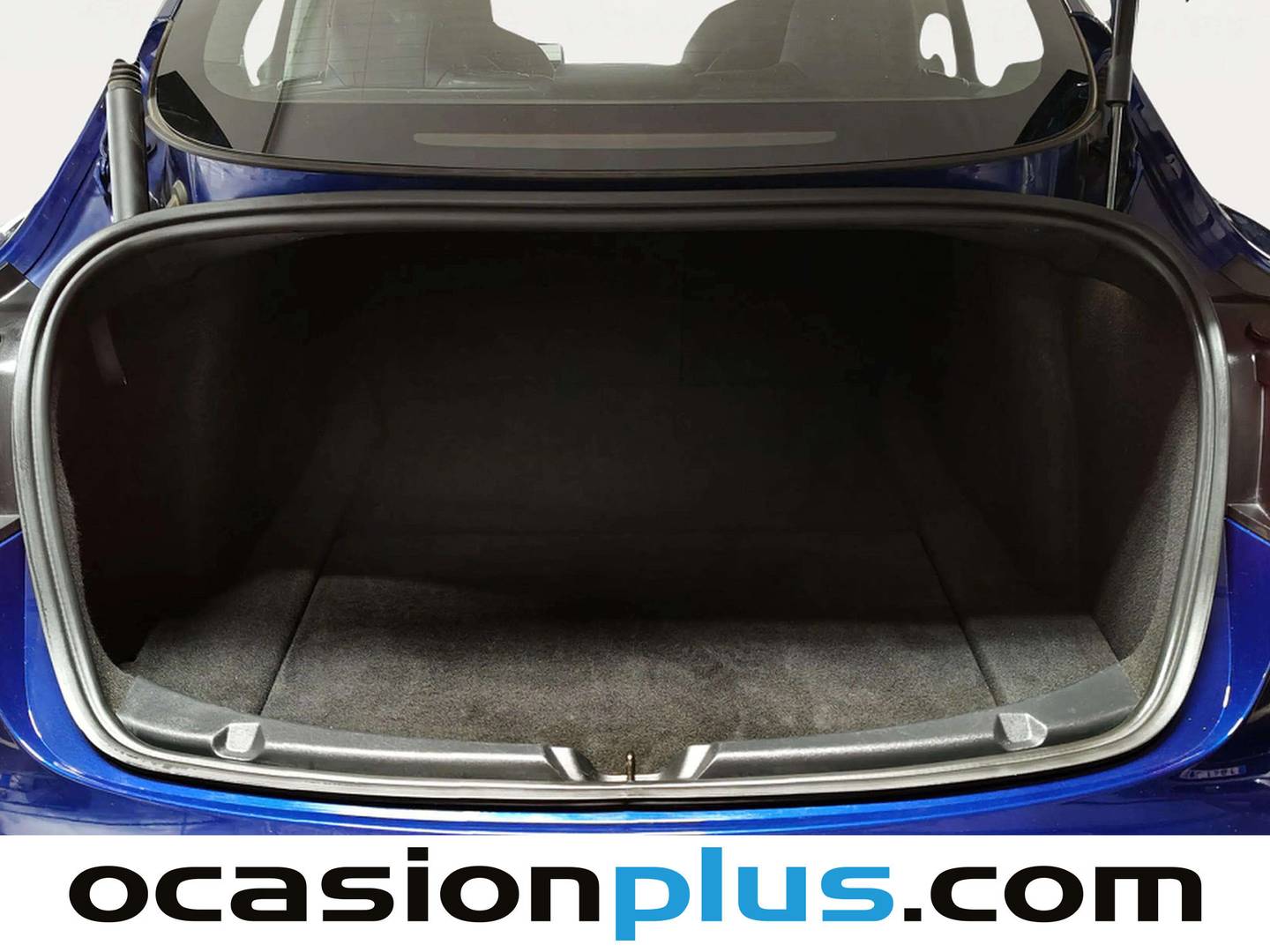 Fotos maletero Tesla Model 3 Tesla Model 3 Gran Autonomía RWD (283 CV)