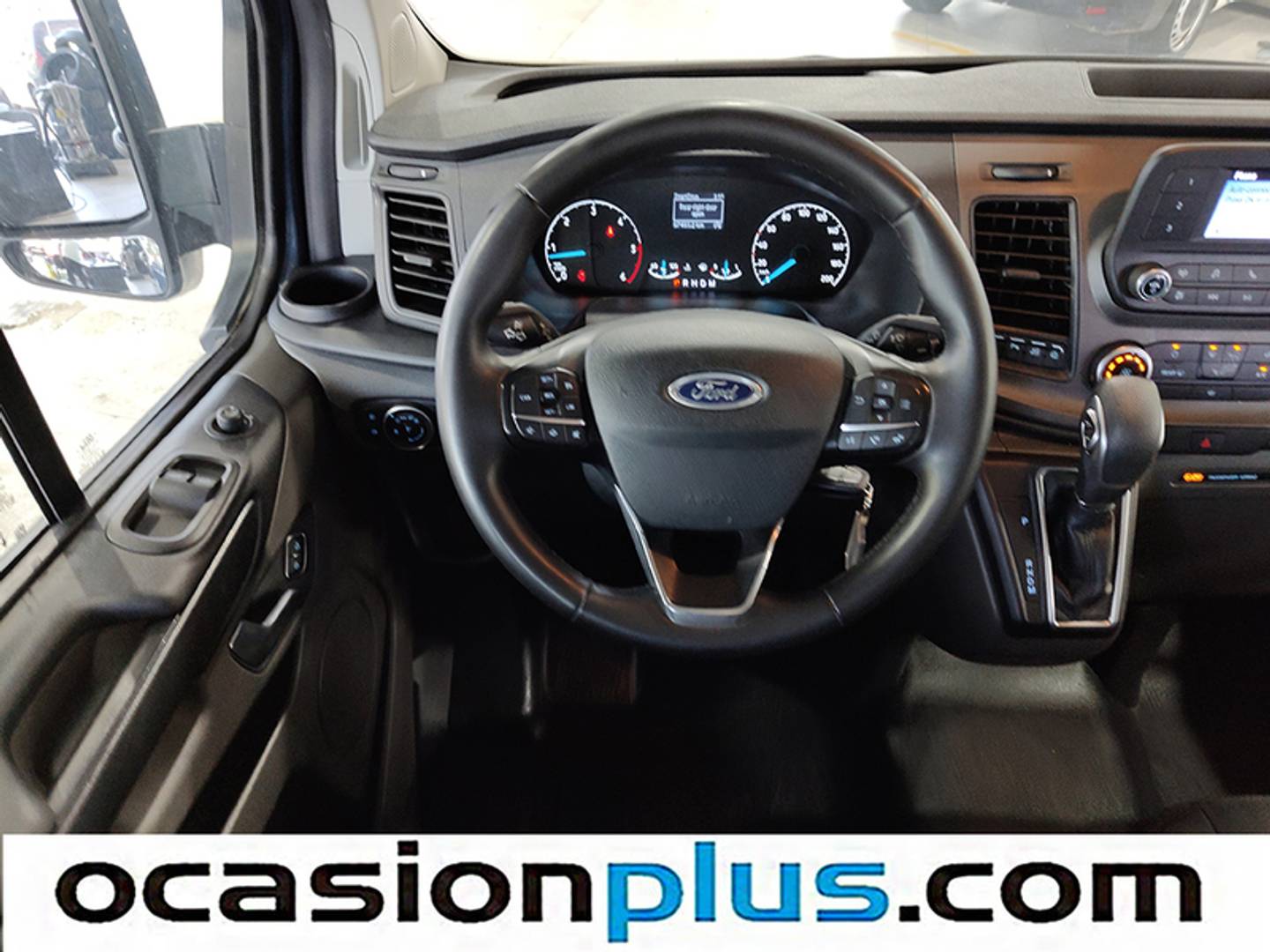 Foto Ford Transit Custom Ford Transit Custom Kombi 2.0 TDCI 320 L2 Trend (130 CV) 9 Plazas