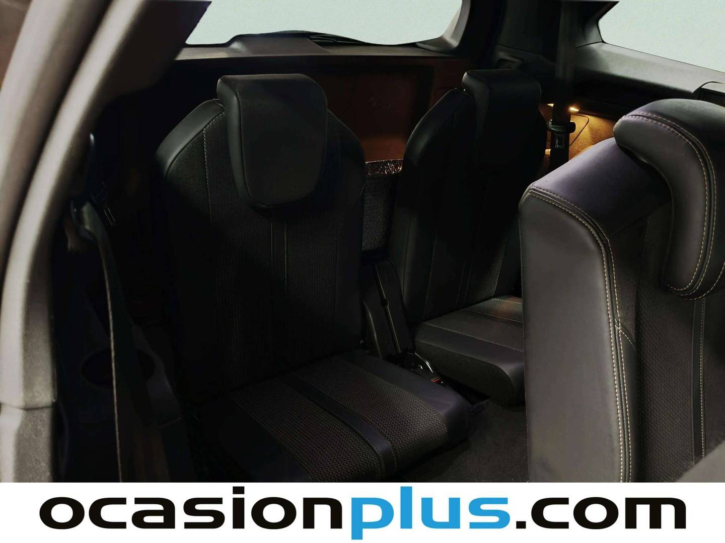 Foto asientos traseros Peugeot 5008 Peugeot 5008 BlueHDI 130 S&S GT EAT8 (130 CV) 7 Plazas