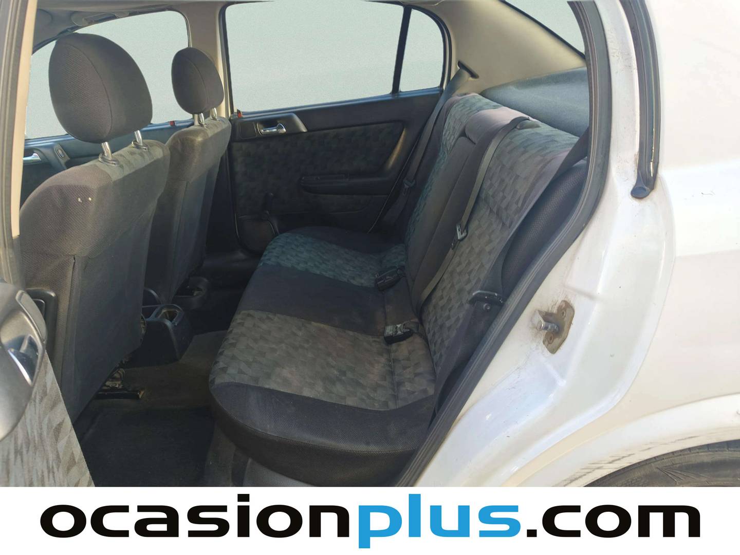 Foto asientos traseros Opel Astra Opel Astra 1.6 Club Sedan (84 CV)