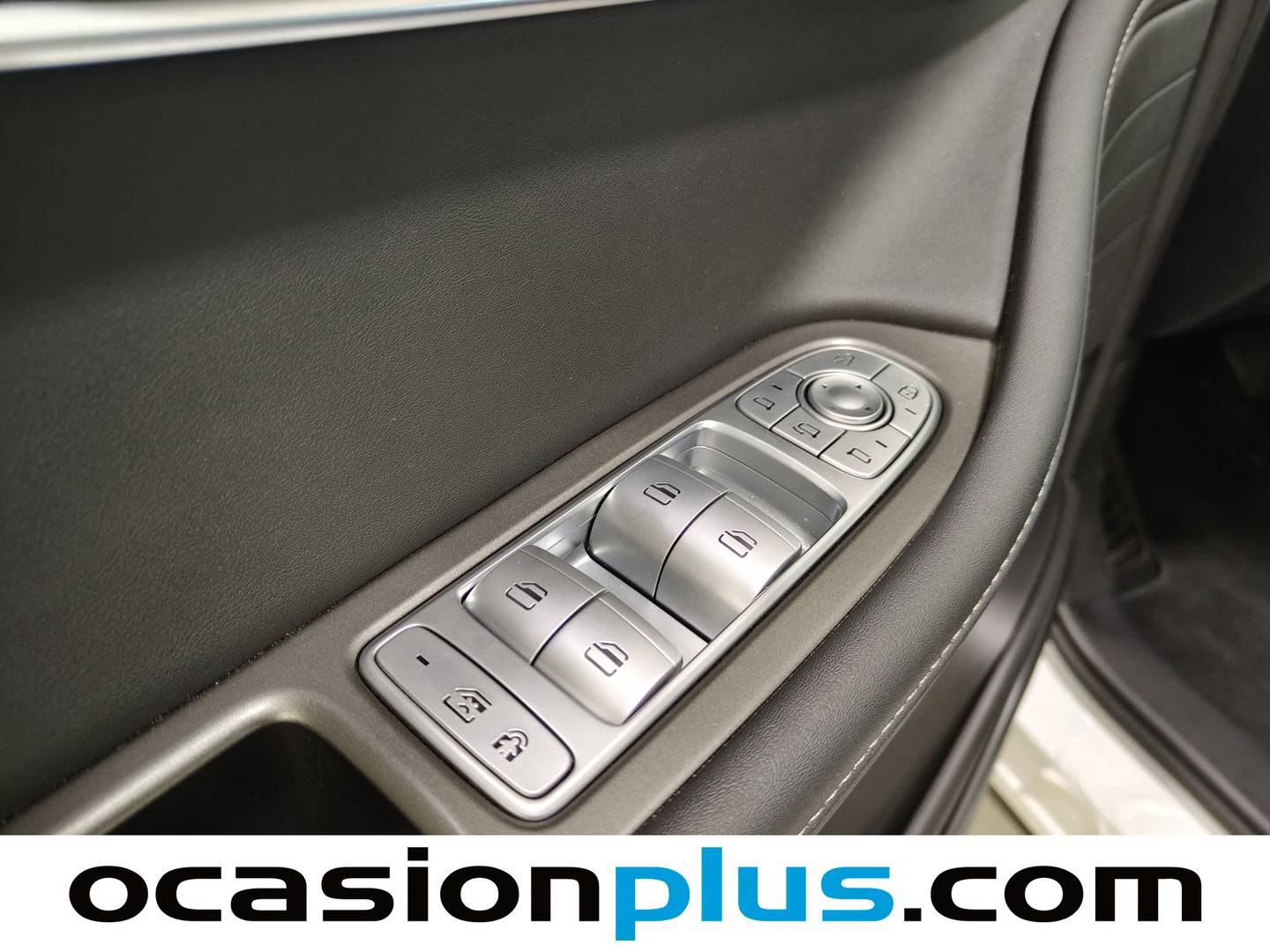 EBRO S700 EBRO S700 1.6 TGDI Luxury 7 DCT (147 CV) de segunda mano