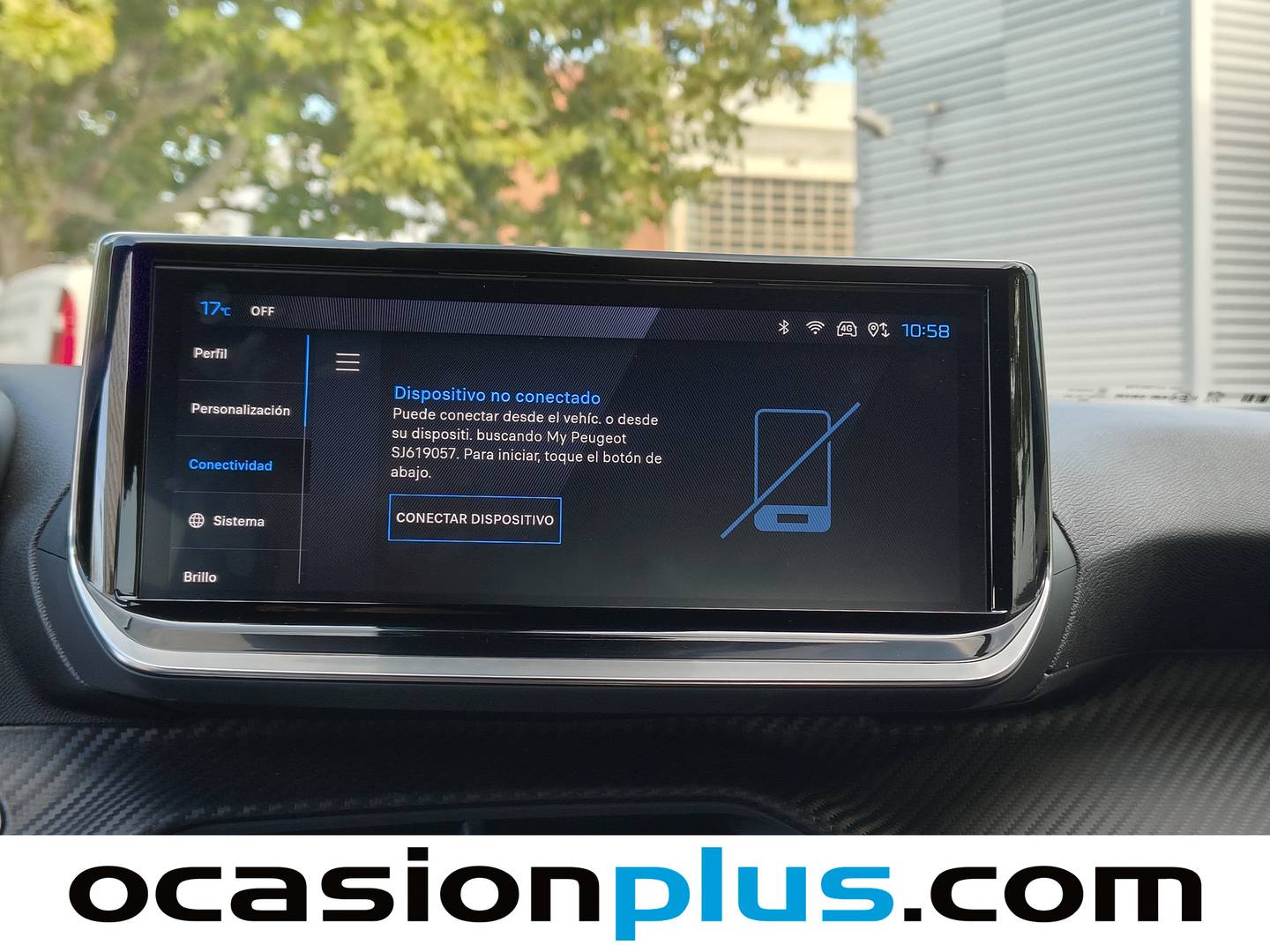 Foto Peugeot 2008 Peugeot 2008 Allure Hybrid eDCS6 (136 CV)