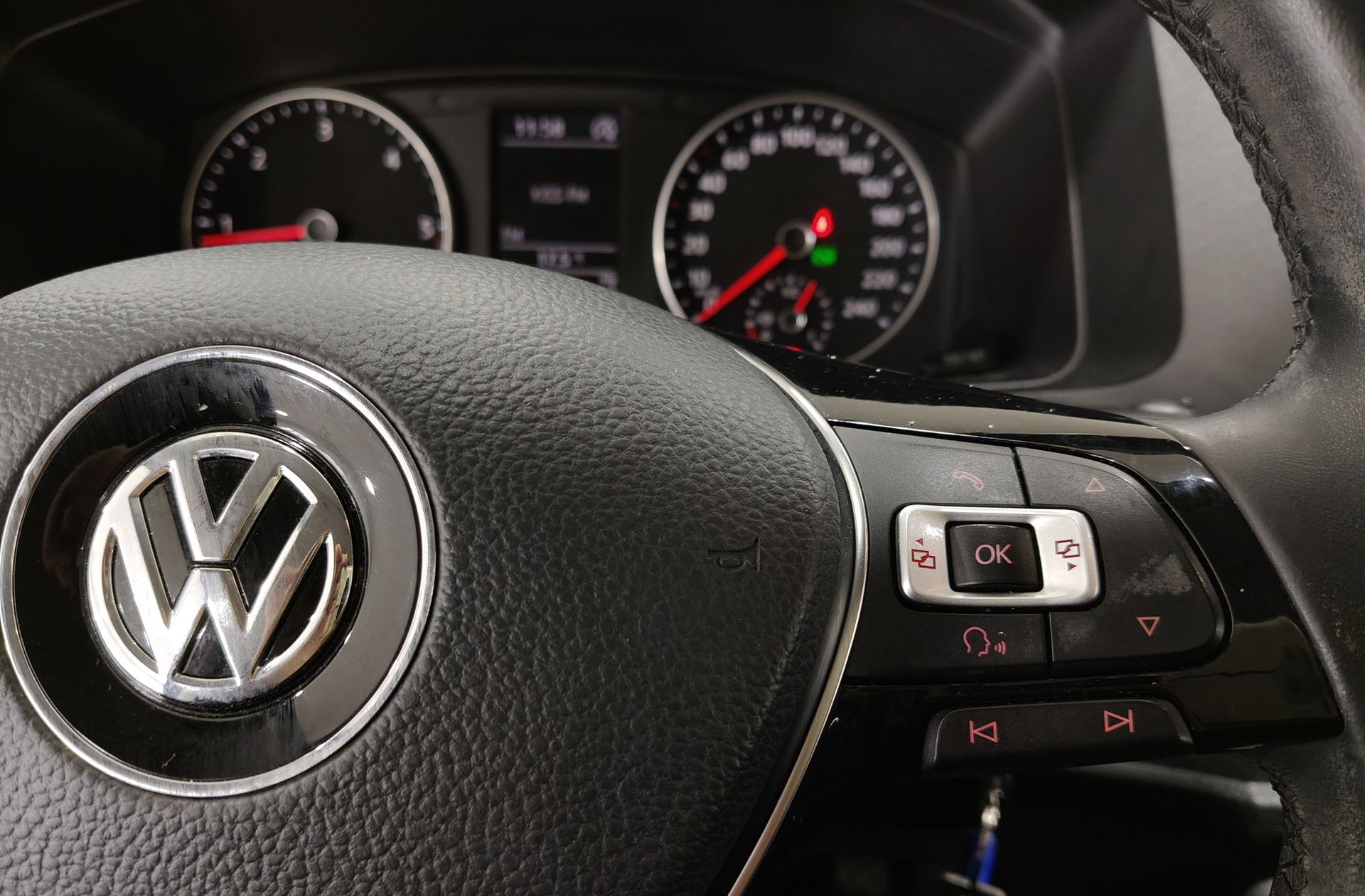 Volkswagen Multivan The Original Corto 2.0 TDI BMT DSG 7 plazas - foto 28