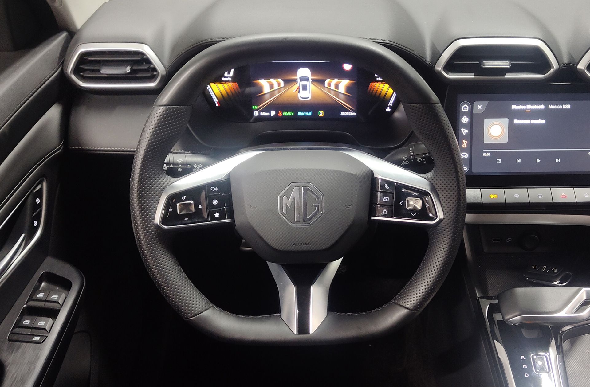 MG ZS 1.5 Hybrid+ Luxury - foto 23