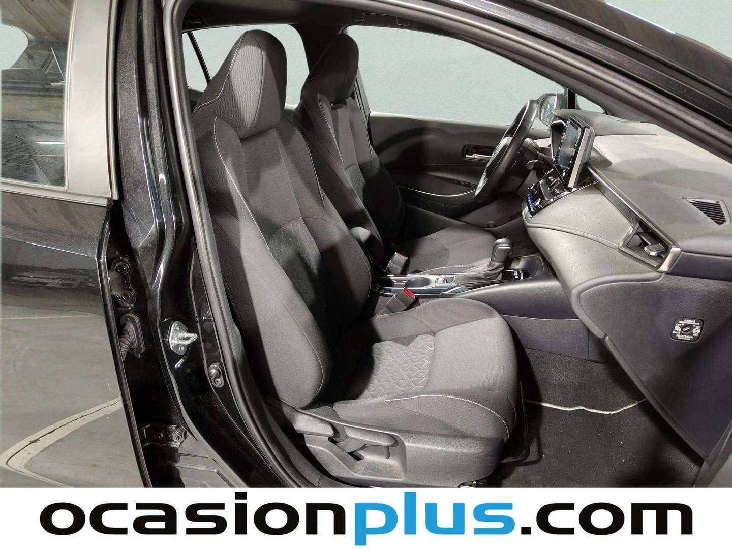 Toyota Corolla Toyota Corolla 1.8 125 Híbrido Active Tech E-CVT (122 CV) al mejor precio