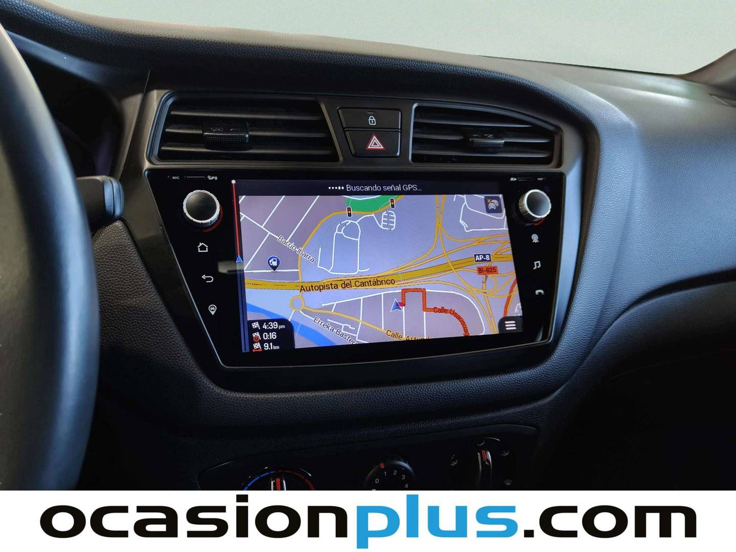 Hyundai i20 Hyundai i20 1.2 MPI Essence (84 CV) seminuevo