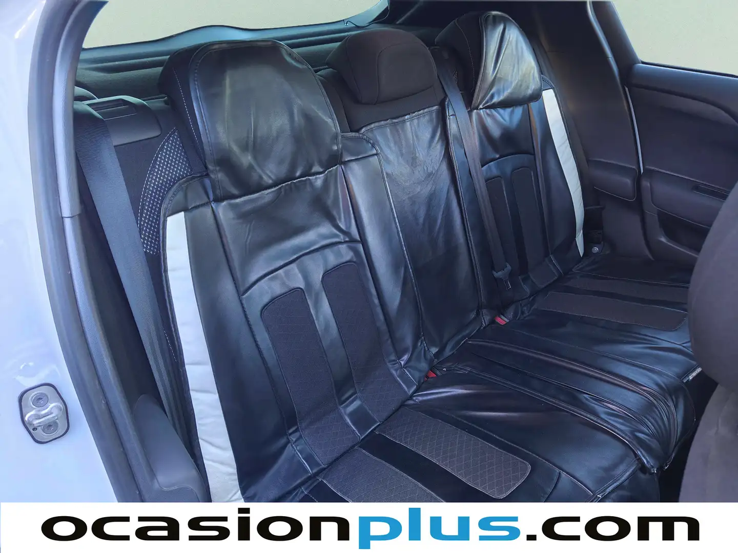 Foto DS DS 4 Citroen DS4 PureTech 130 S&S Desire (131 CV)