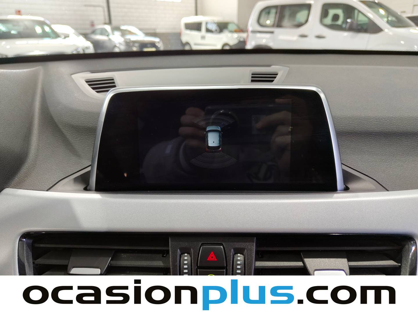 Equipamiento del BMW X1 BMW X1 sDrive18d (150 CV)