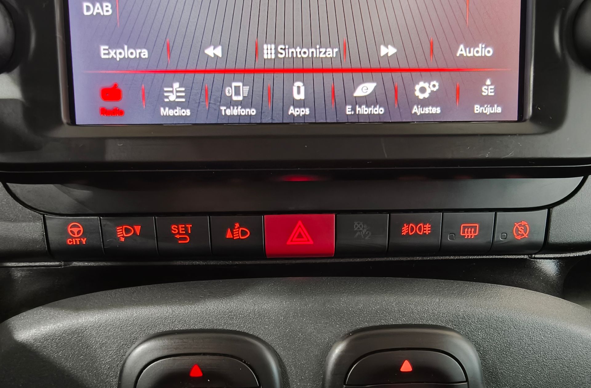 Fiat Panda 1.0 Hybrid Gse Red - foto 27
