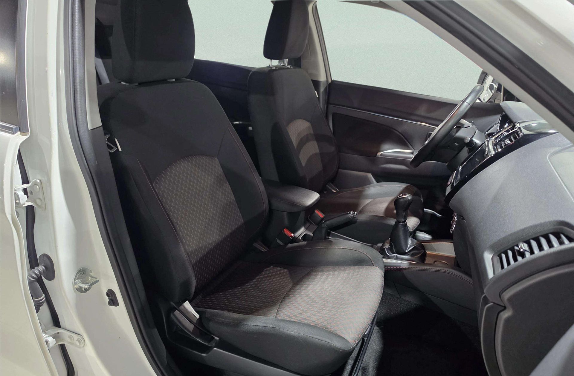 Mitsubishi ASX 160 MPI Motion - foto 15