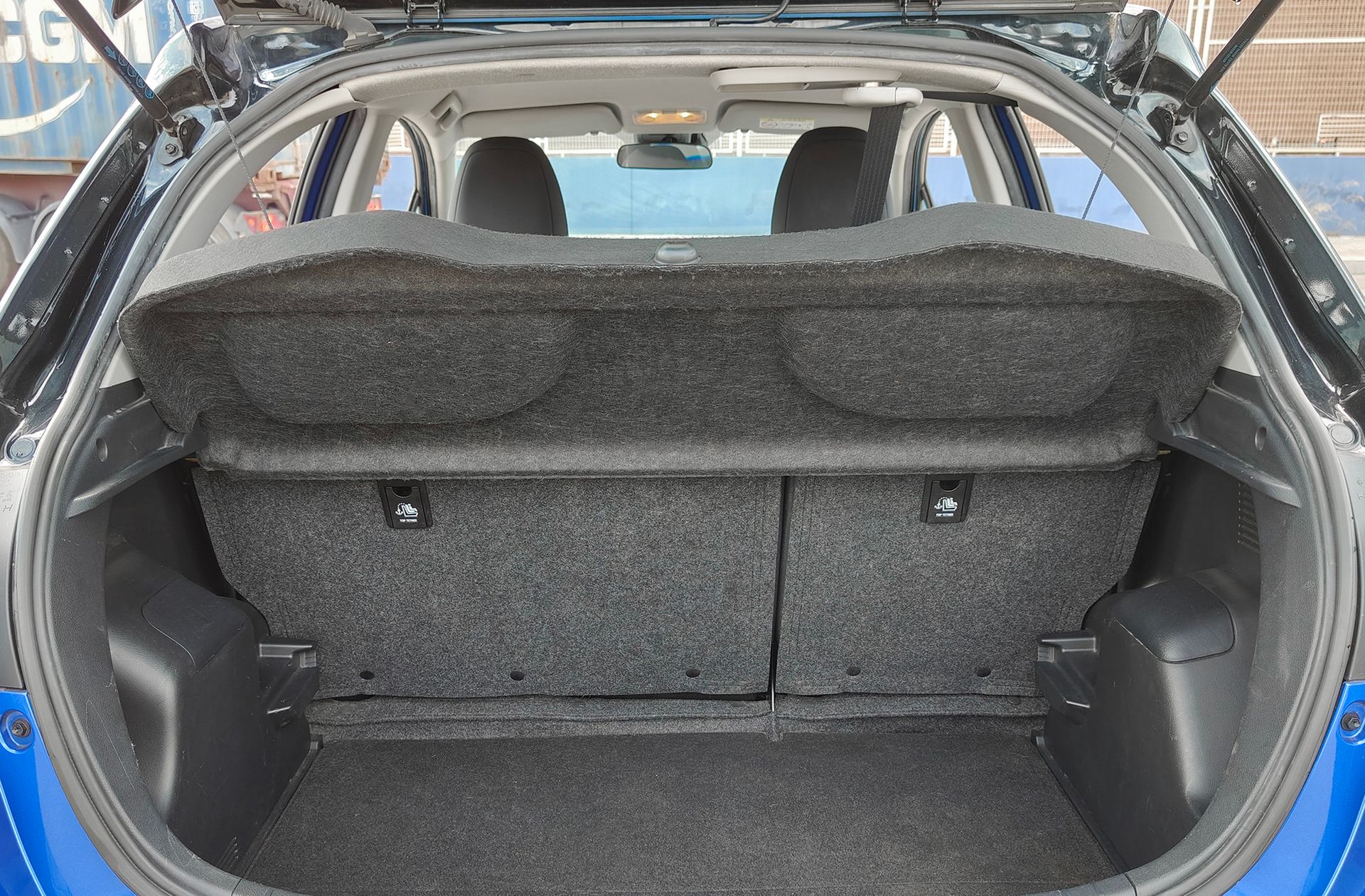 Toyota Yaris 100H Feel - foto 14
